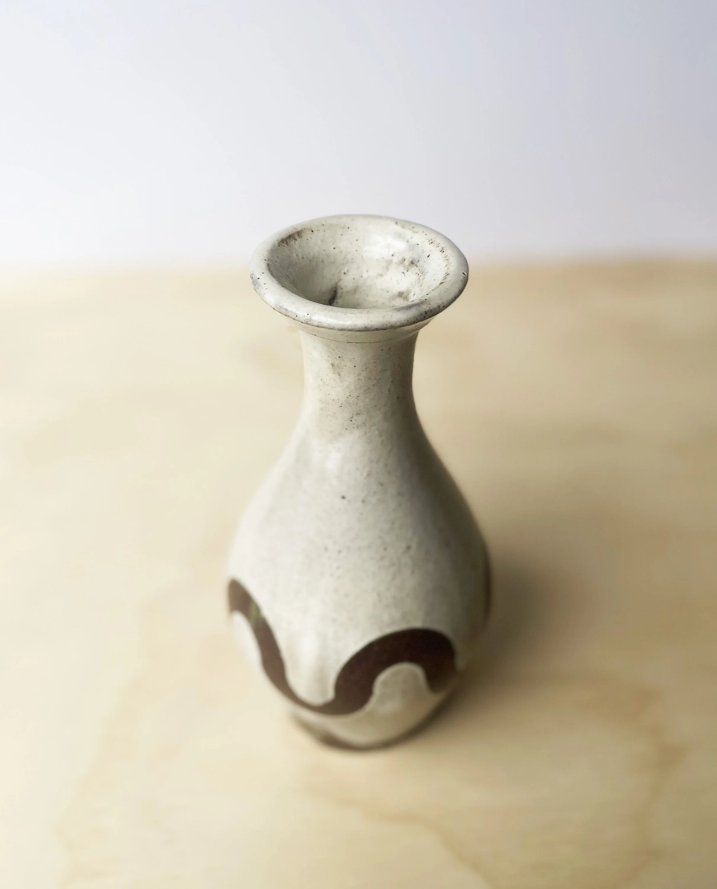 Vase86View3.jpg