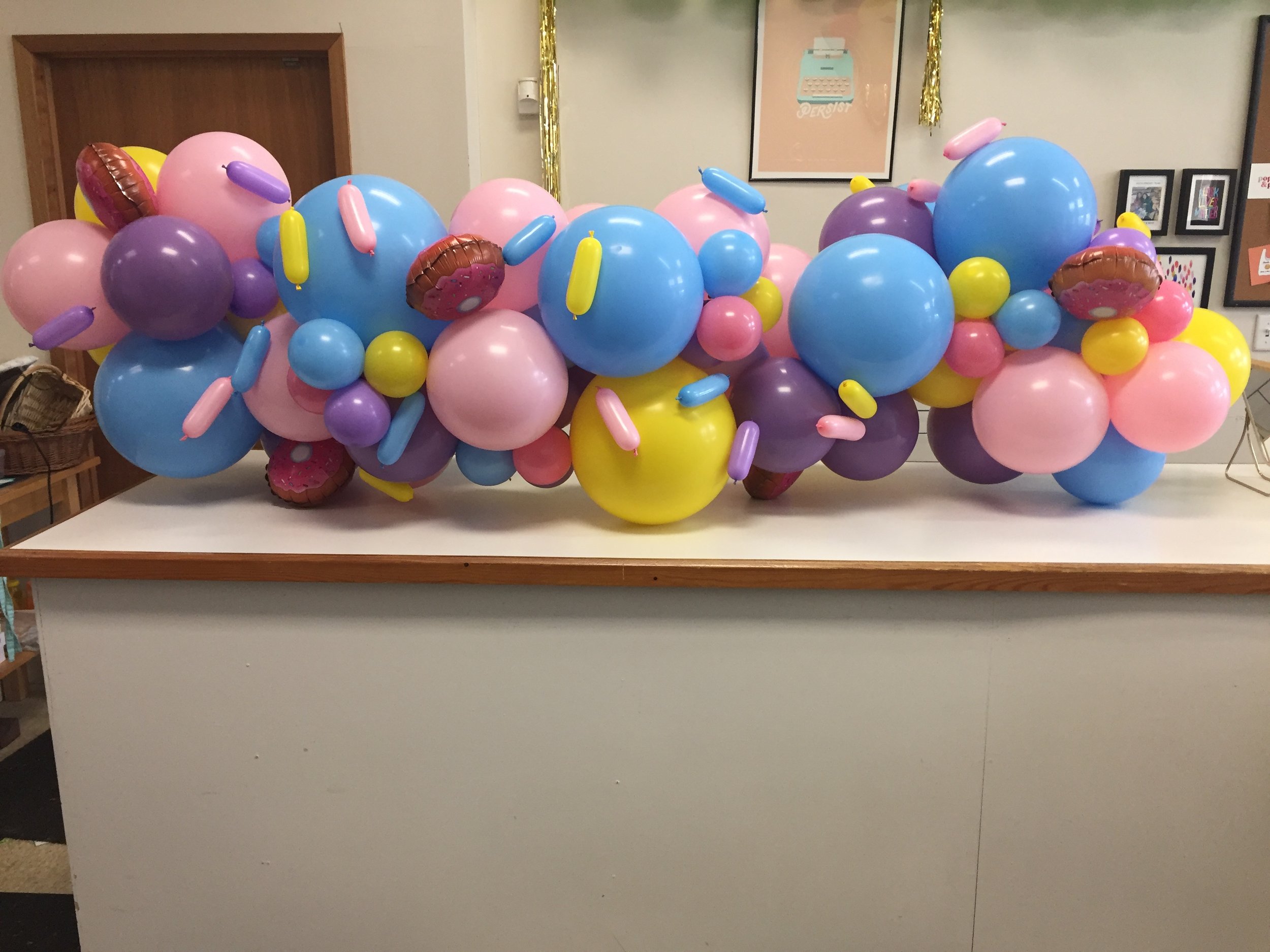 Grab and Go Garlands — Lauralloons