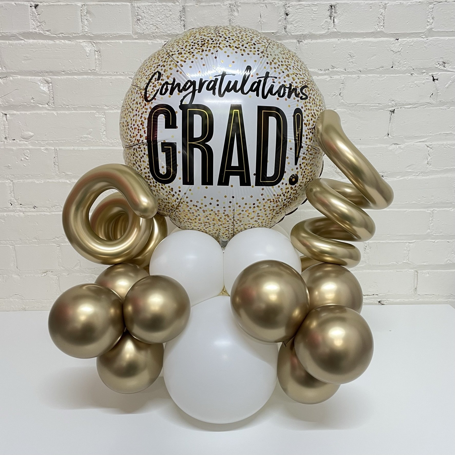 Congratulations grad centerpiece.jpeg