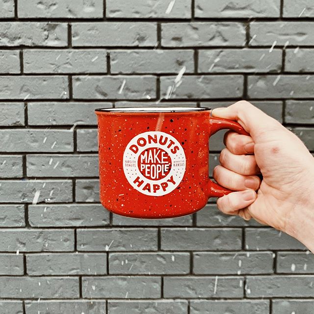 Looks like we finished up these new mugs for @varsitydonuts just in time! They&rsquo;re the perfect cozy complement to this snowy MHK day. Check them out next time you go for a maple bacon bar!
.
.
.

#printshop #custom #customprint #swag #mugs #shop