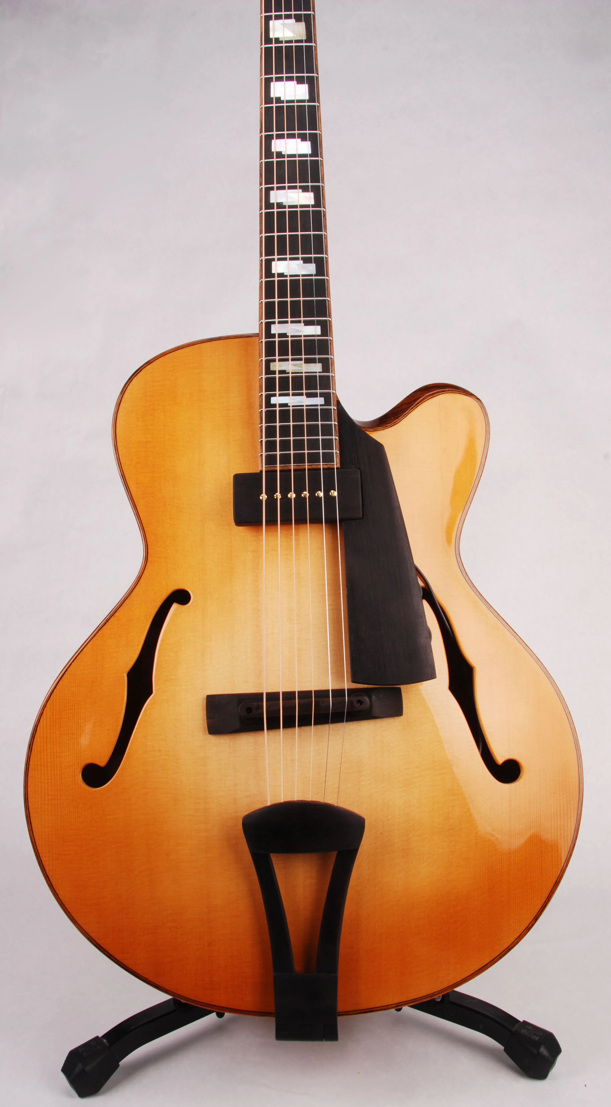 red sky deluxe — Thorell Fine Guitars