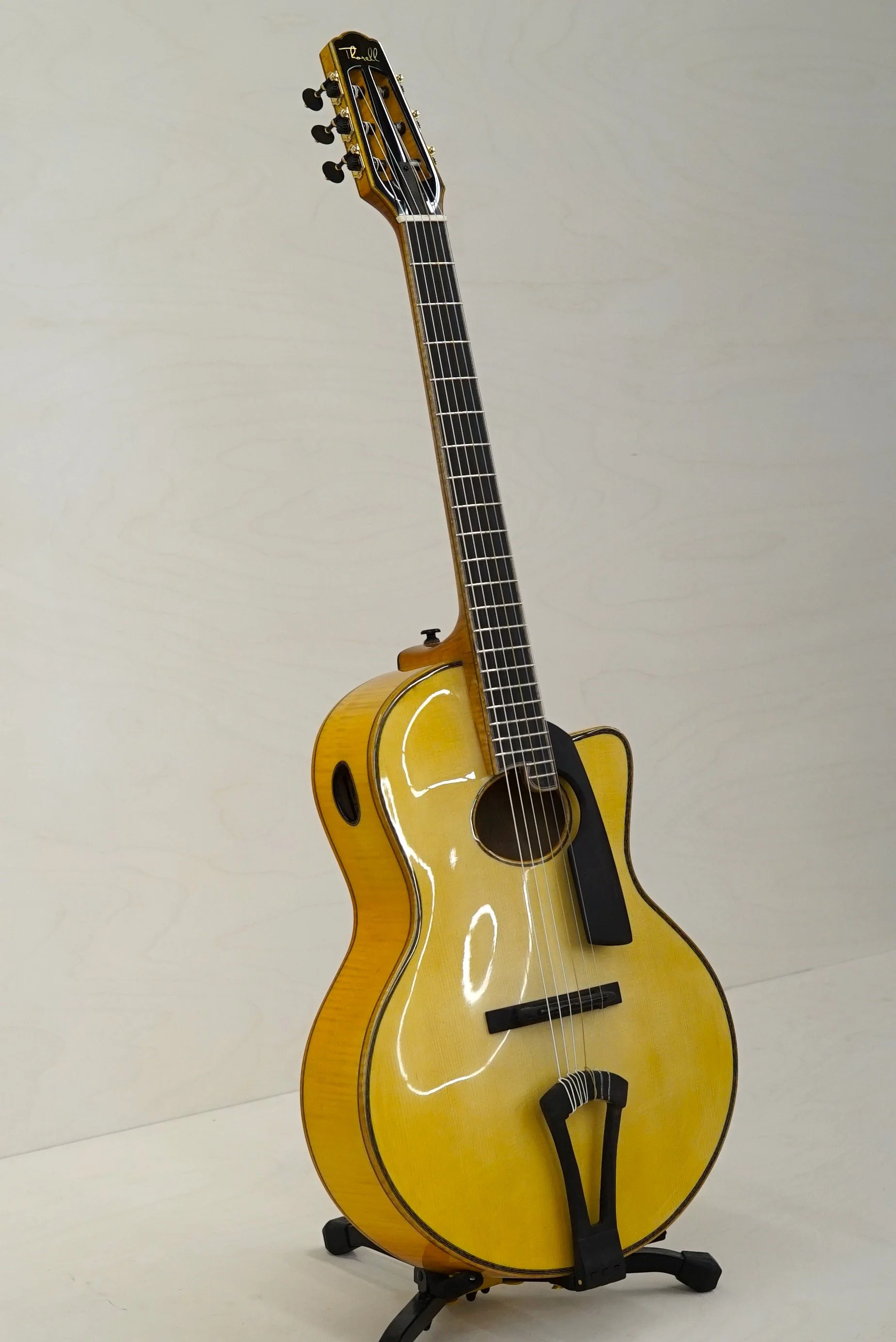 Guitars — Thorell Fine Guitars