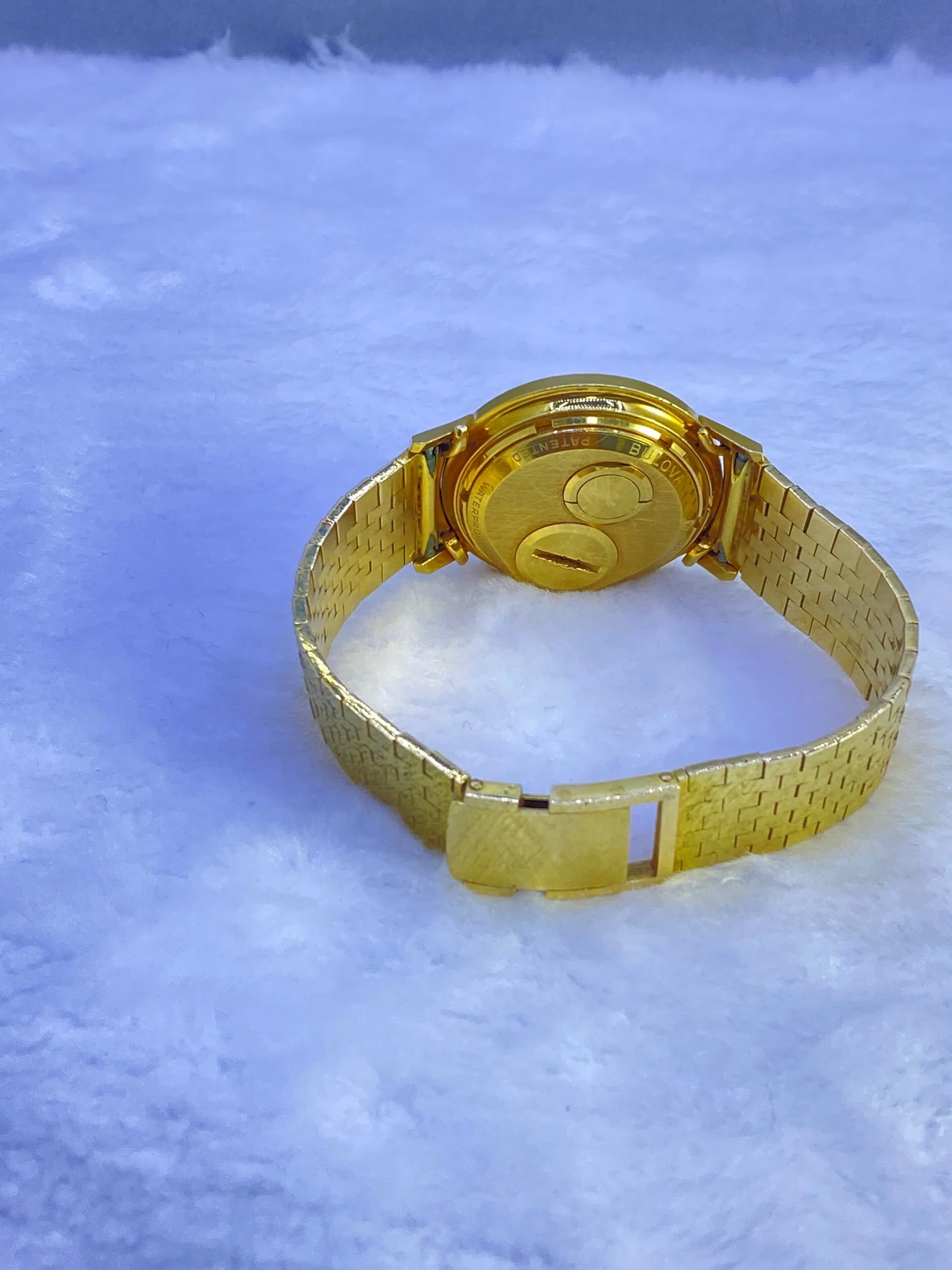 24C80F8D-0DE2-4D71-B262-8AB2DAFA6A5D