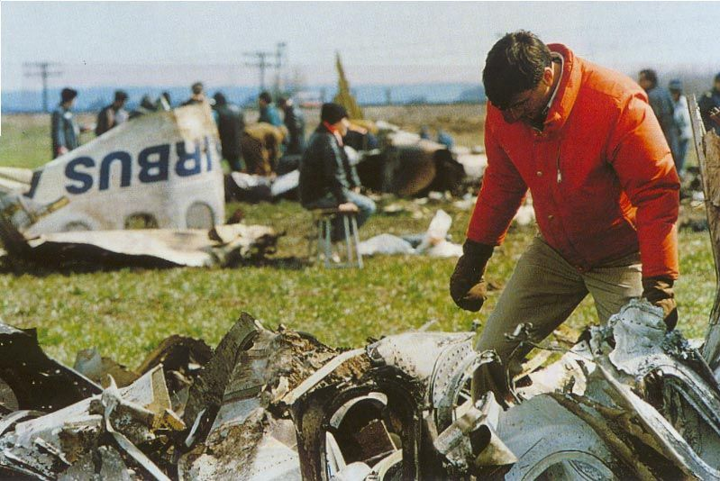 TAROM371 Wreckage 1.png