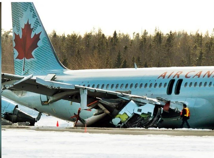 AC624 Wreckage 3.jpg