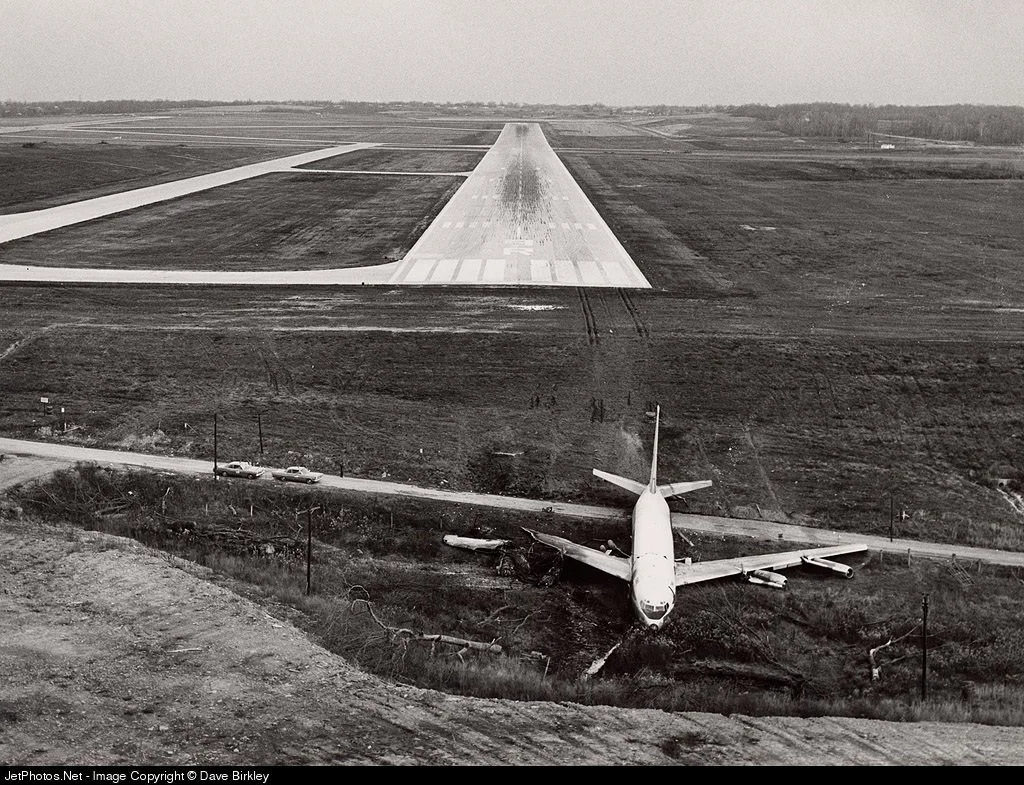 TWA159 Wreackage 2.jpg
