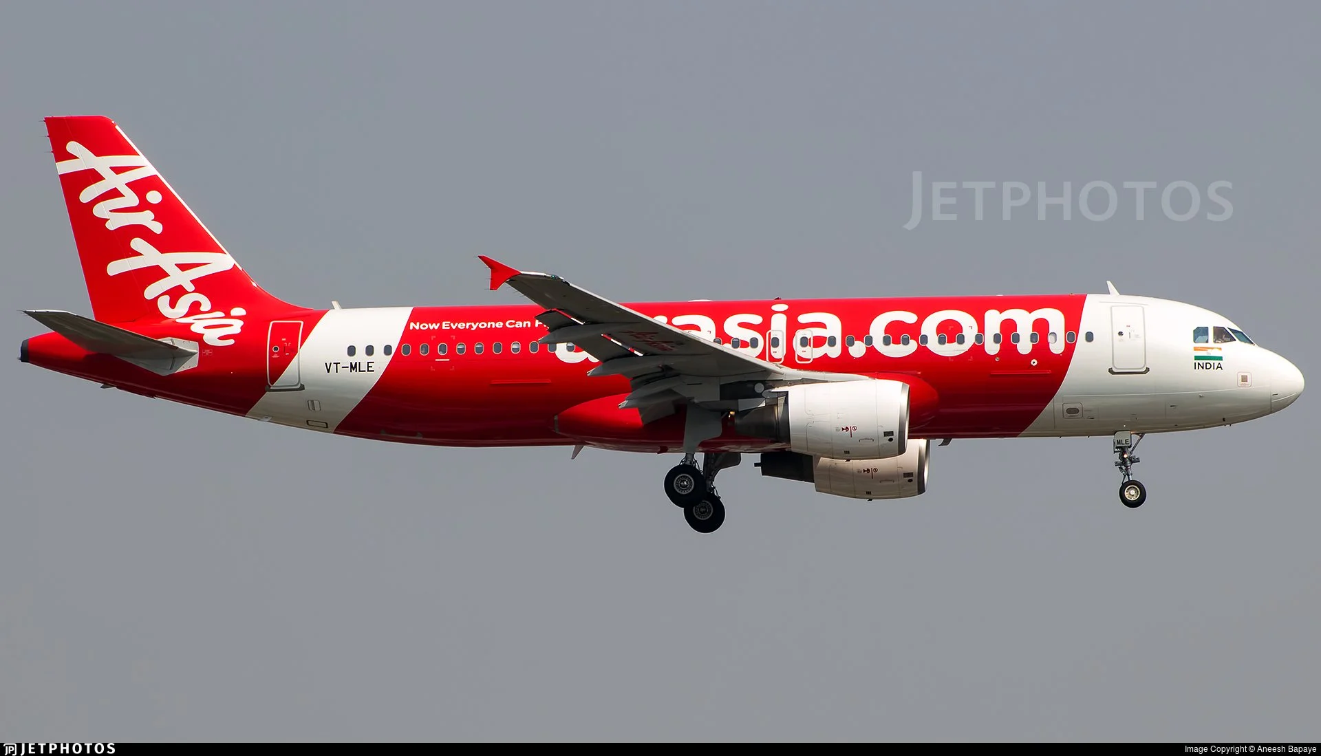 IAD811.jpg