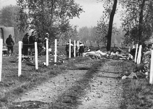 BEA706 Wreckage 1.jpg