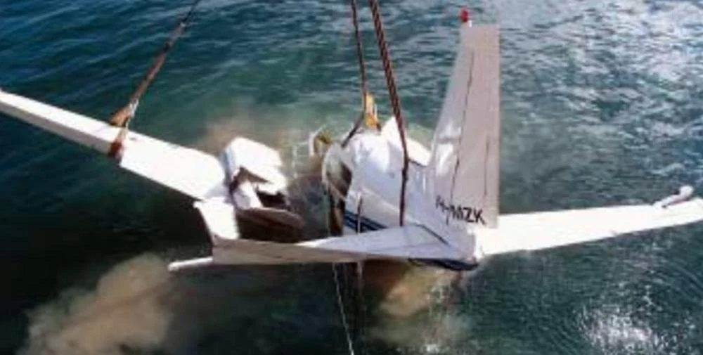 WW904 accident — Spencer Gulf, off Whyalla, South Australia, 2000-05-31 — photo 3