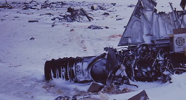 POA416 Wreckage 3.png