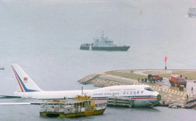 CI605 Wreckage 5.jpg