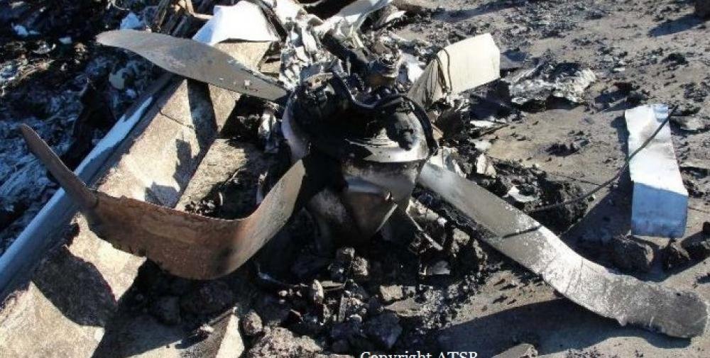 VH-ZCR Wreckage 4.jpg