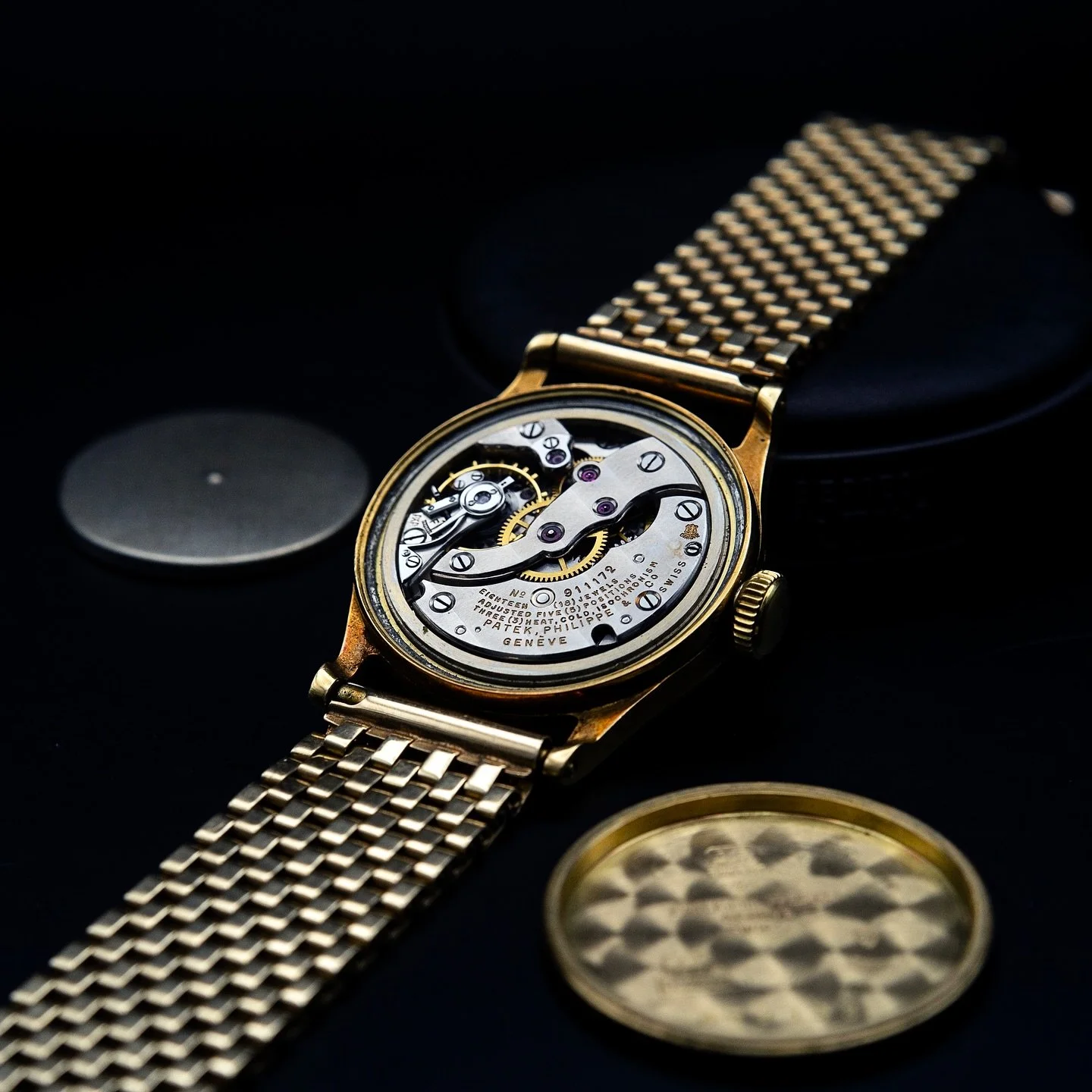 1943 Patek Philippe reference 438 in 18k gold with mesh bracelet. Even if it clocks in at an enormous 31mm, the proportions are just perfect with this one. Not to mention it&rsquo;s the first watch proof watch done by Patek.