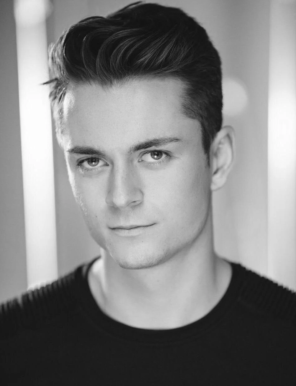 ROSS CLIFTON