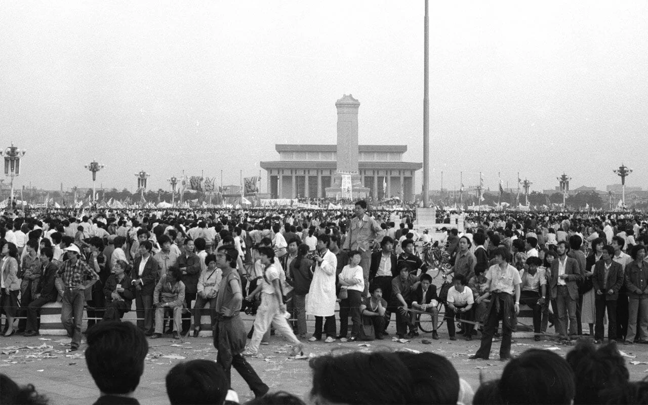 tiannamen-square-4-compressor.jpg