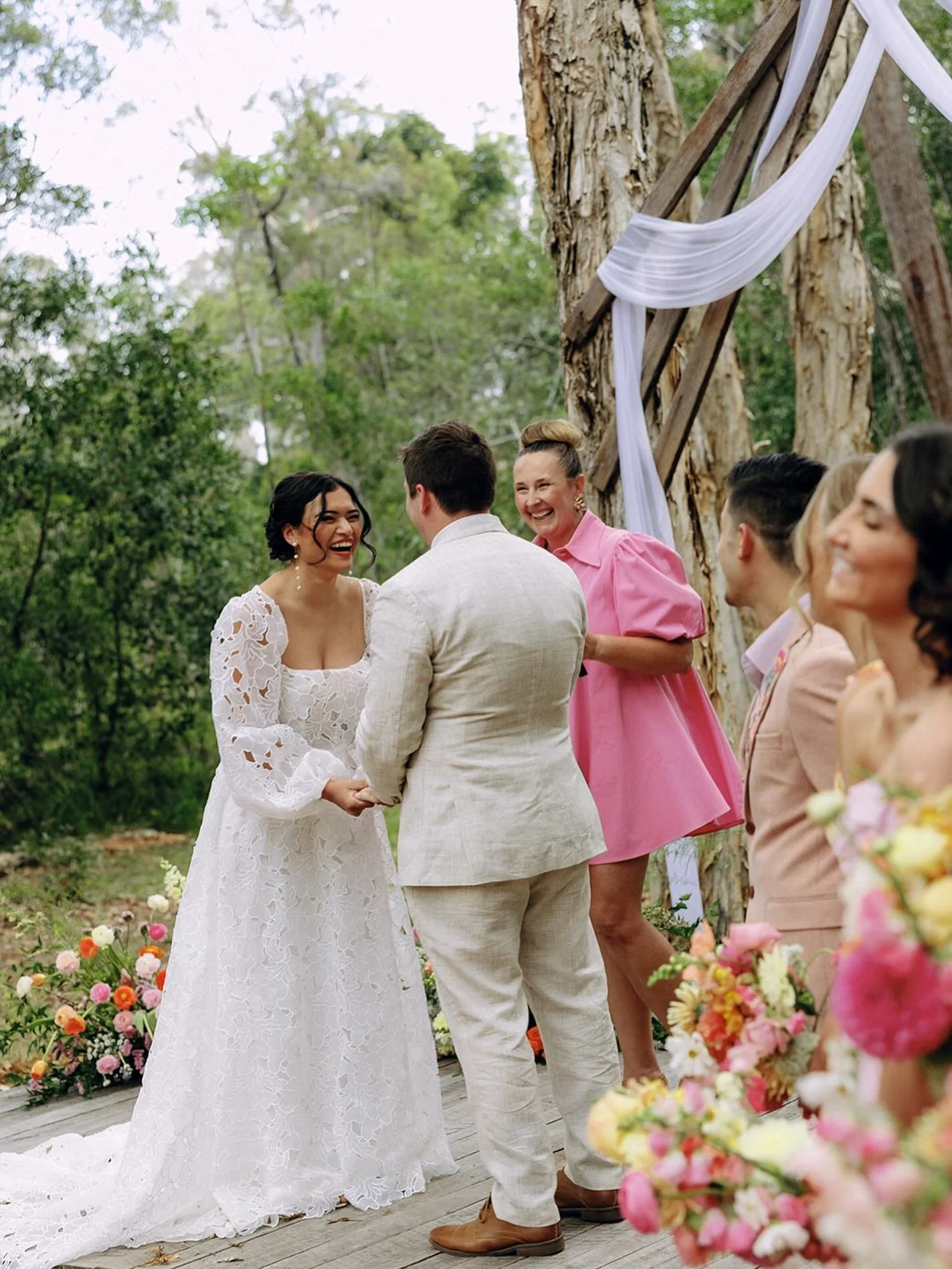 Caught mid-giggle &mdash; because that&rsquo;s exactly what a ceremony&rsquo;s like with me 💥💍 Front-row seats to love, laughter, and the occasional rogue ring bearer (looking at you, Moose 🐾). If you&rsquo;re after a ceremony that&rsquo;s more be