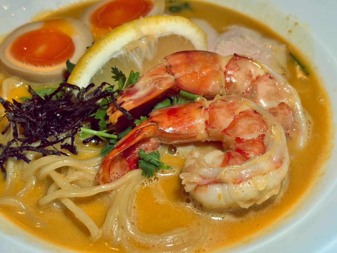 Trying Mendokoro Ramenba’s Lemak Laksa Ramen