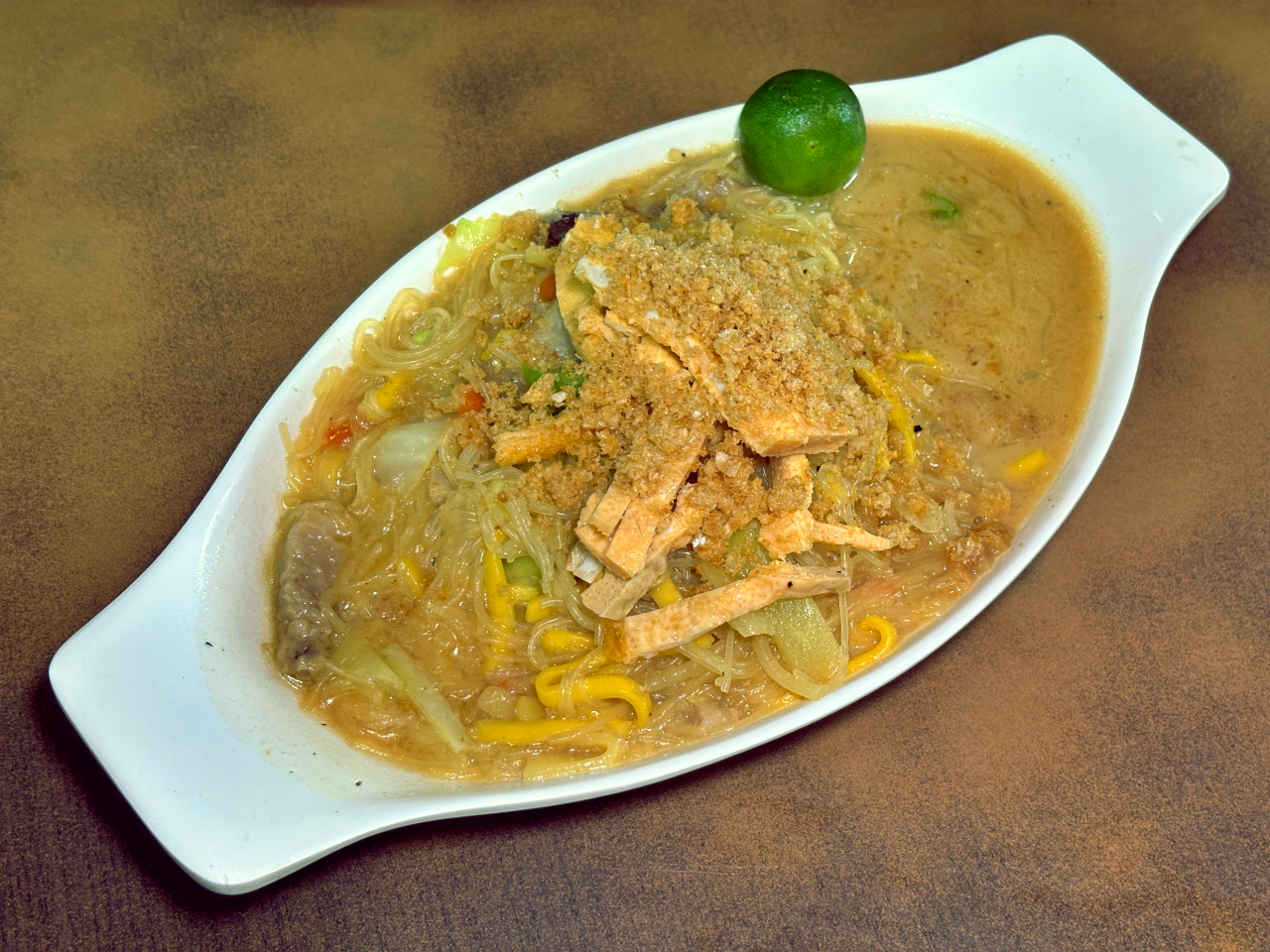 Nory’s Restaurant (Bocaue, Bulacan): The Origin of Pancit Alanganin, the Pancit with Patola (Sponge Gourd) and Evaporated Milk?