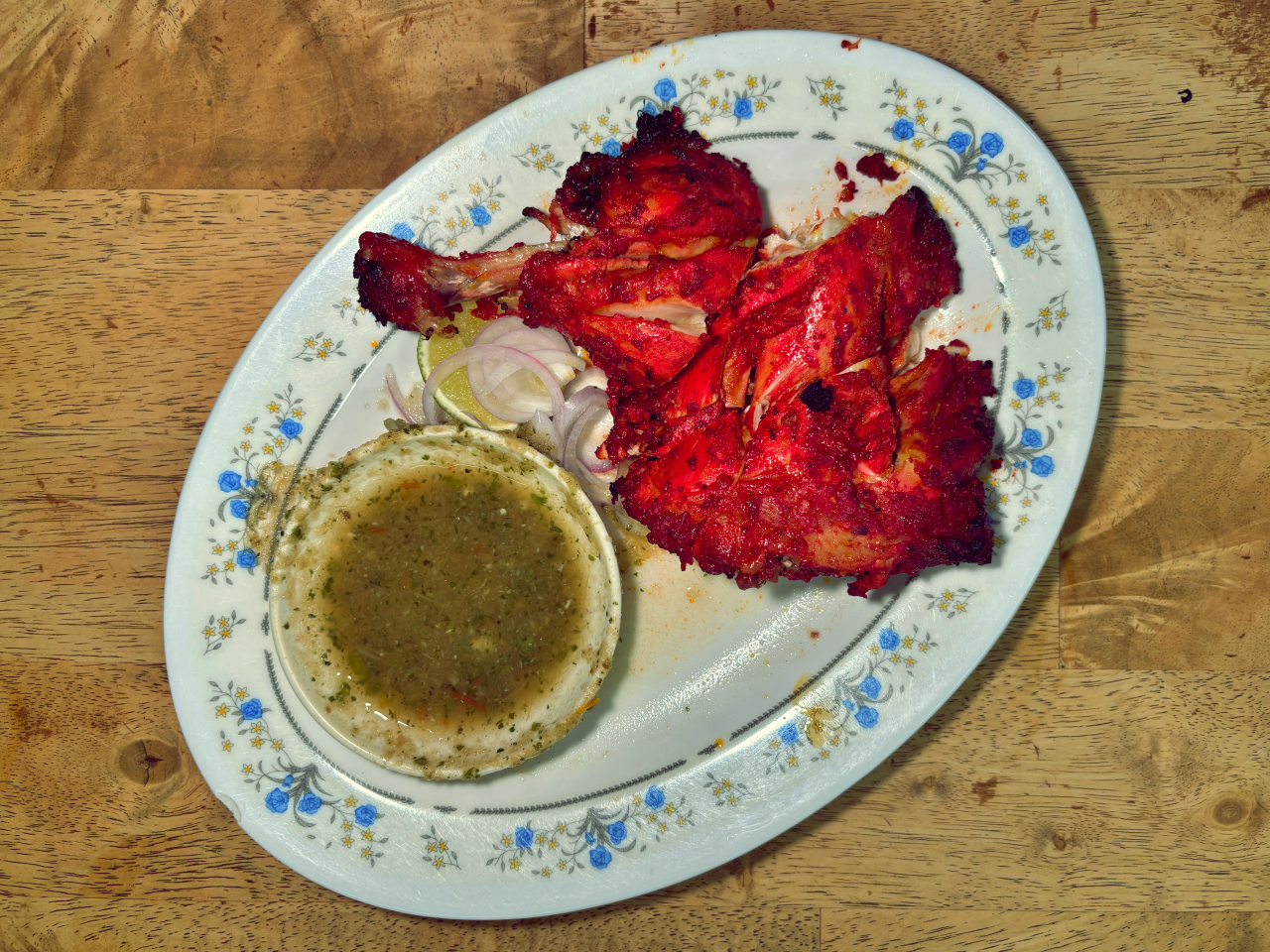Pak Putra Restaurant: Serving the Juiciest Chicken Tandoori and Fluffiest Naan in Malacca (Malaysia)