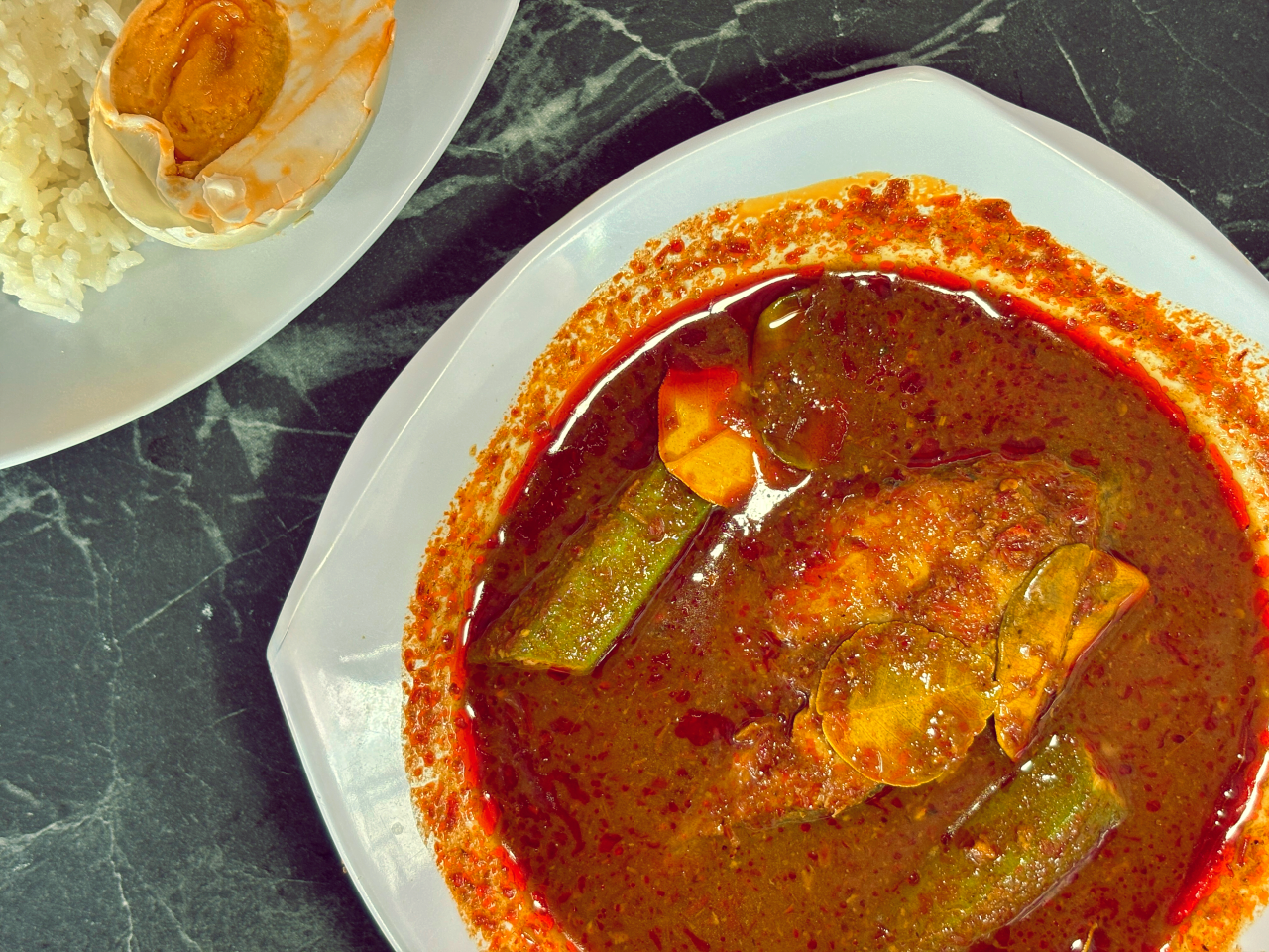 Asam Pedas Pak Man: This Restaurant in Malacca (Malaysia) Specializes on My Favorite Malaccan Dish, Asam Pedas (Sour Spicy Soup)
