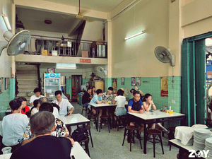 Raan Jay Fai: The First and Only Michelin-Starred Street Food in
