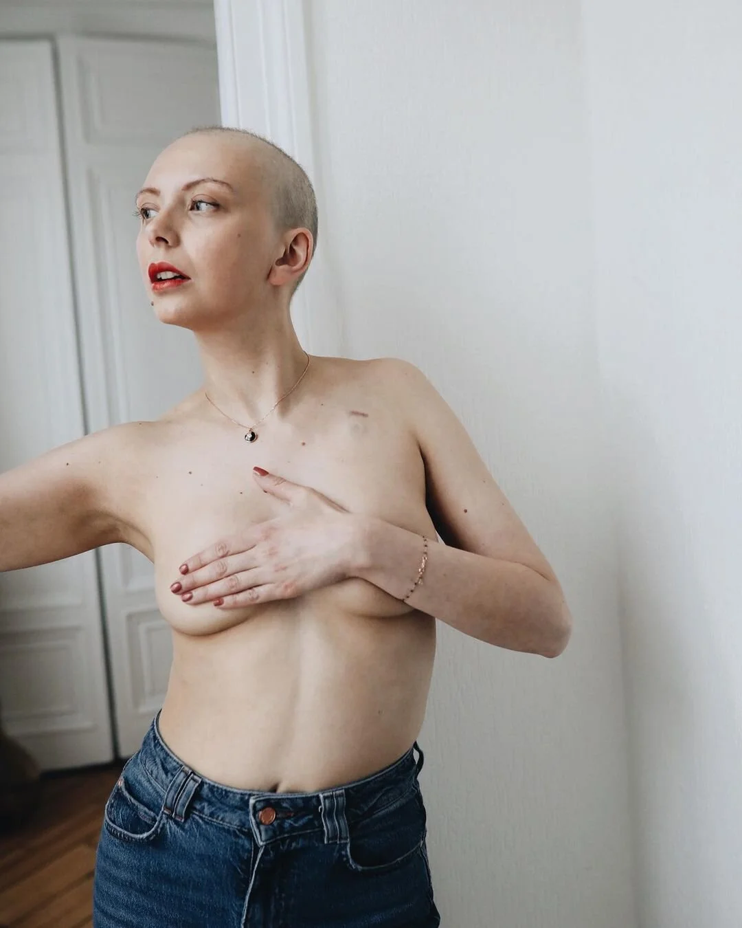 Emilie Brunette se confie sur son combat et son engagement contre le triple négatif