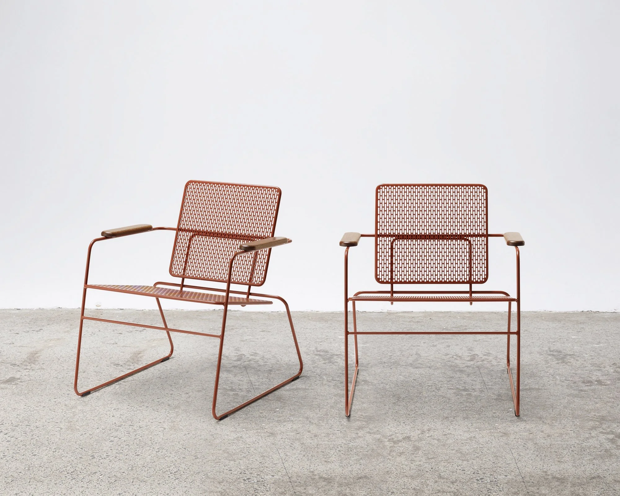 NEATT - PAPERCLIP - LOUNGER - 008.jpg