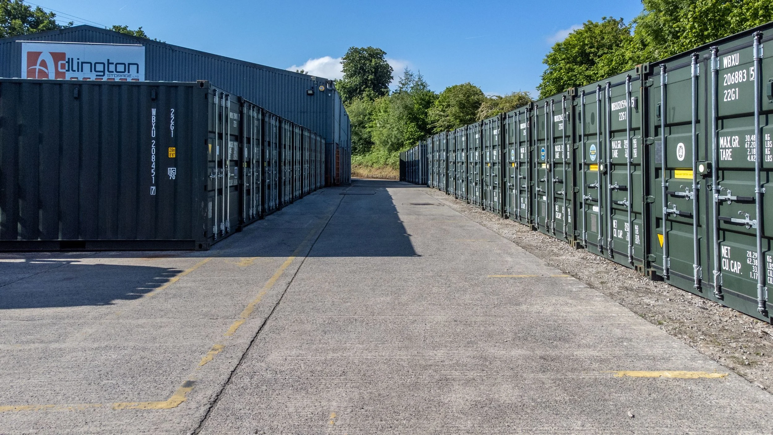Self Storage in Macclesfield &amp; Bollington: How to Choose the Right Container Size