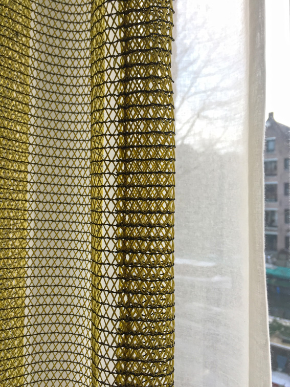 Middelen ik ben gelukkig Grens Gordijn No.42 Geweven gaas in geel en zwart, vitrage | Kimik Design  Gordijnen