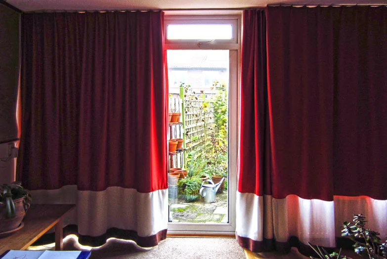 Kimik_Design_Gordijn_Rood_No19_1.jpg