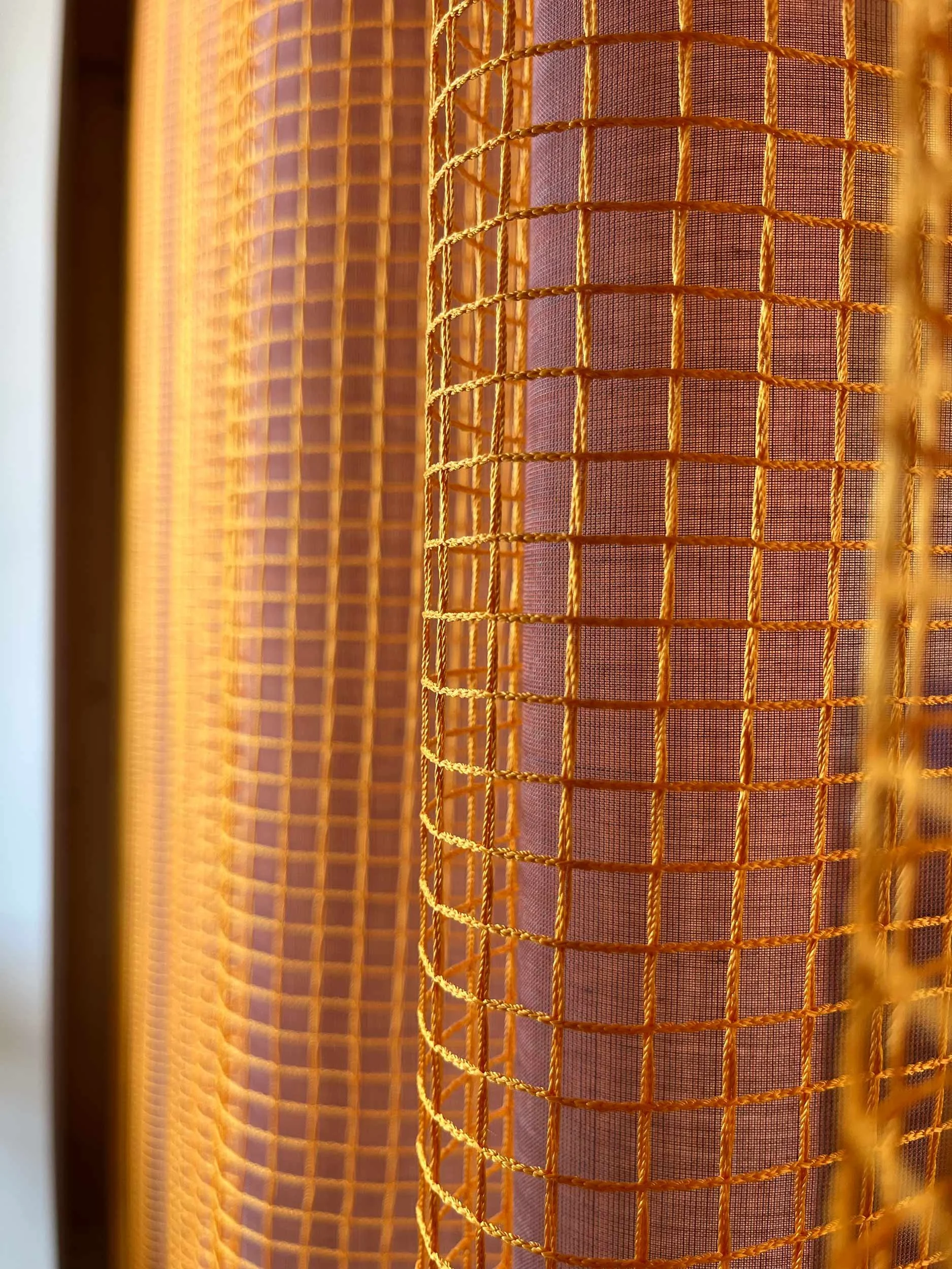 Kimik_Design_Gordijn_No84_Goud_Gaas_14.jpg