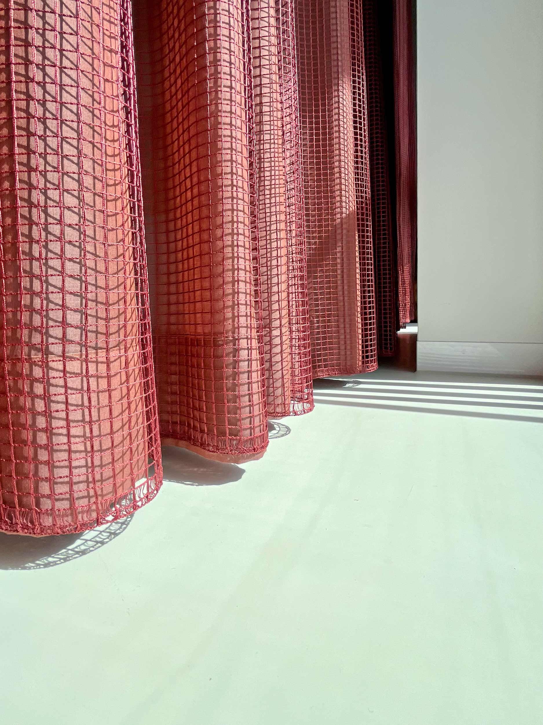 Kimik_Design_Gordijn_No85_Steen-Rood_15.jpg