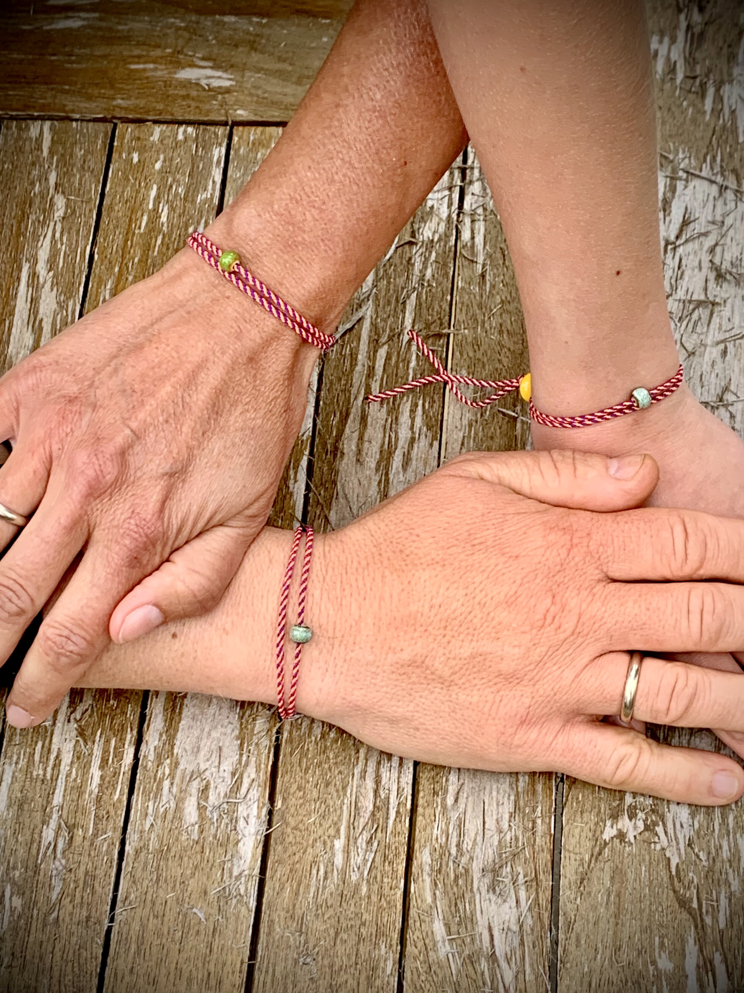 Schickes Unisex-Armband, nachhaltig handgefertigt, zeitloses Design für jeden Stil.