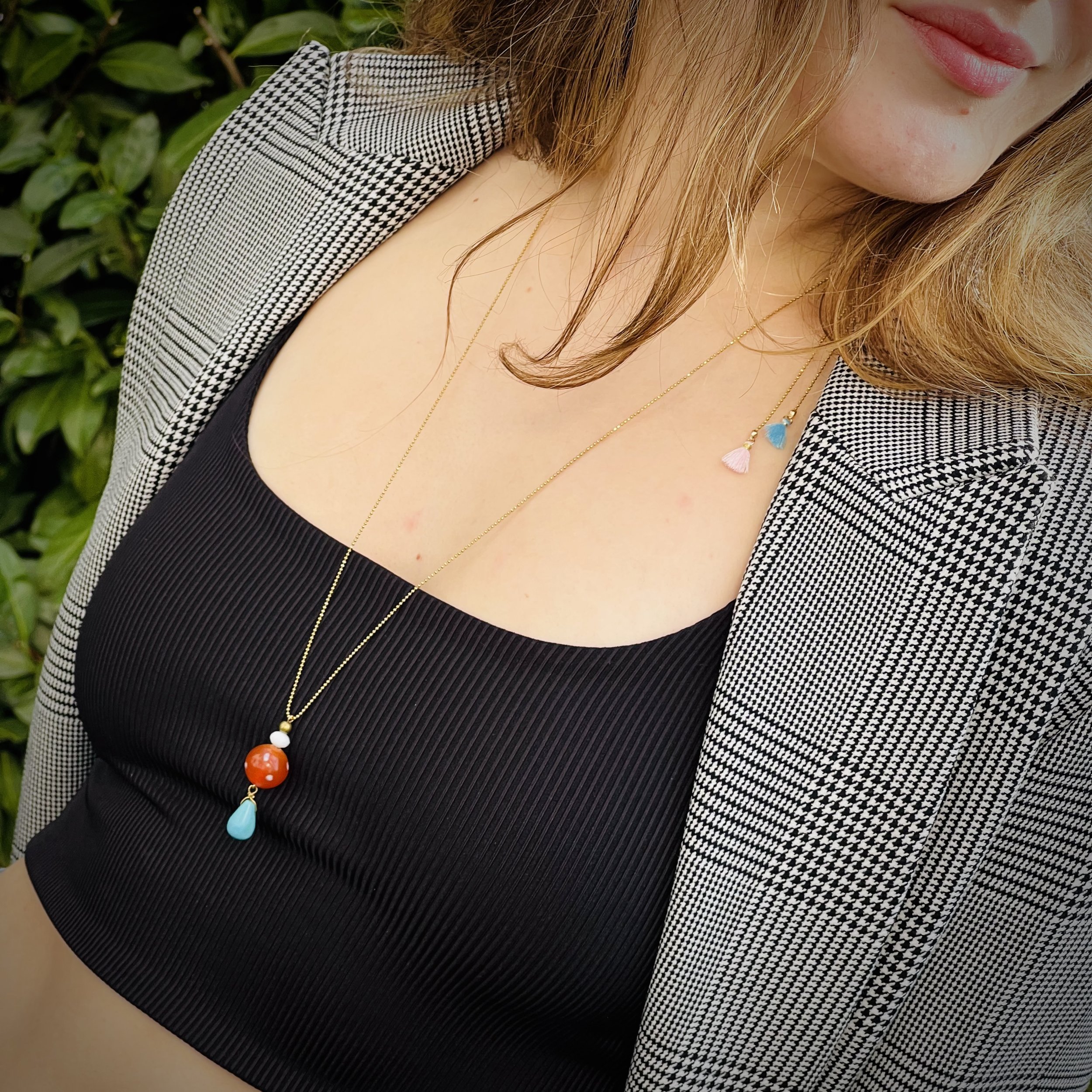 Handgemachte Kette aus upgecyceltem Schmuck, individuell designt, nachhaltiges Modeaccessoire