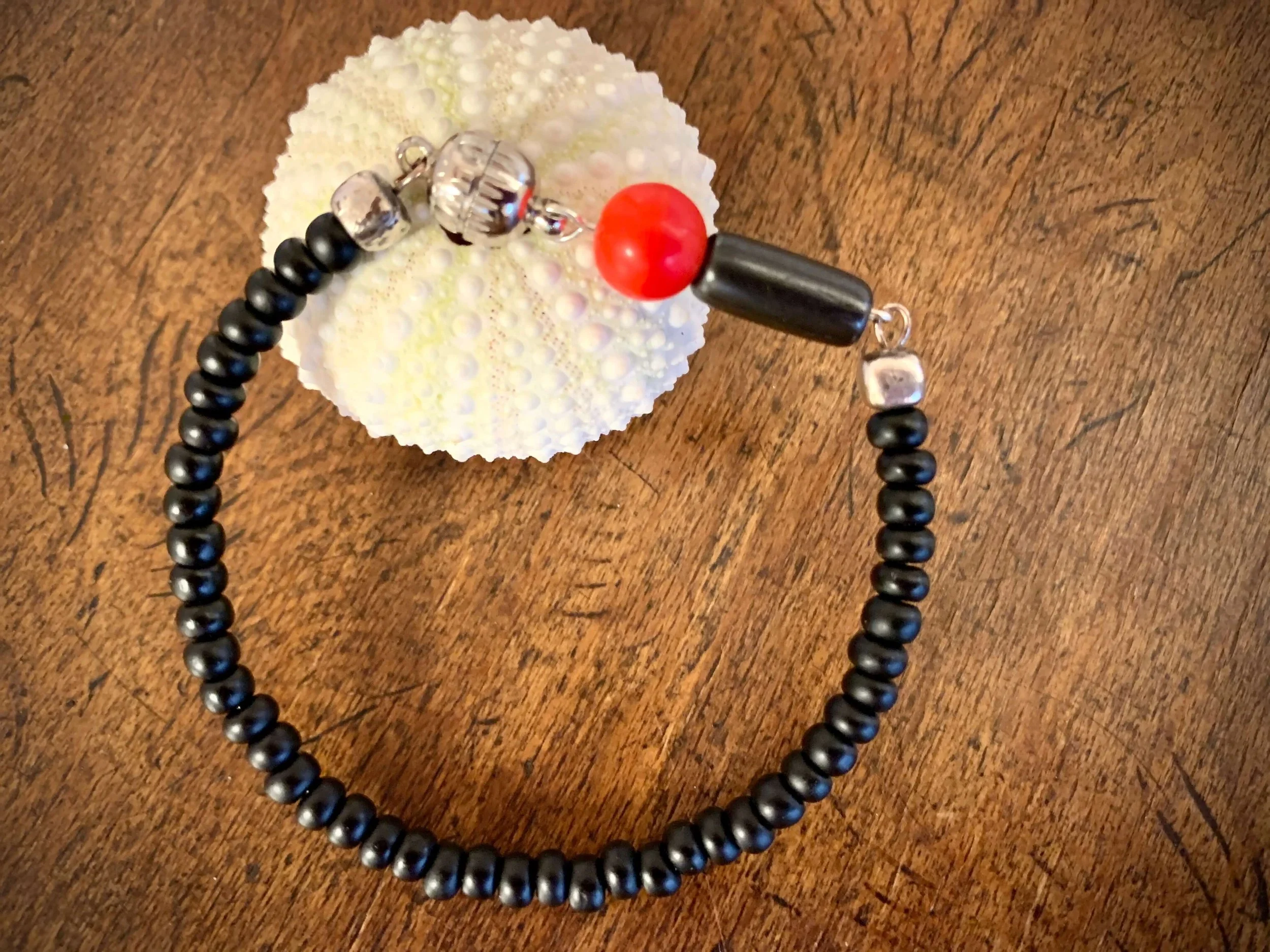 frohlotte-armband-upcycling bunte Perlen6.jpeg