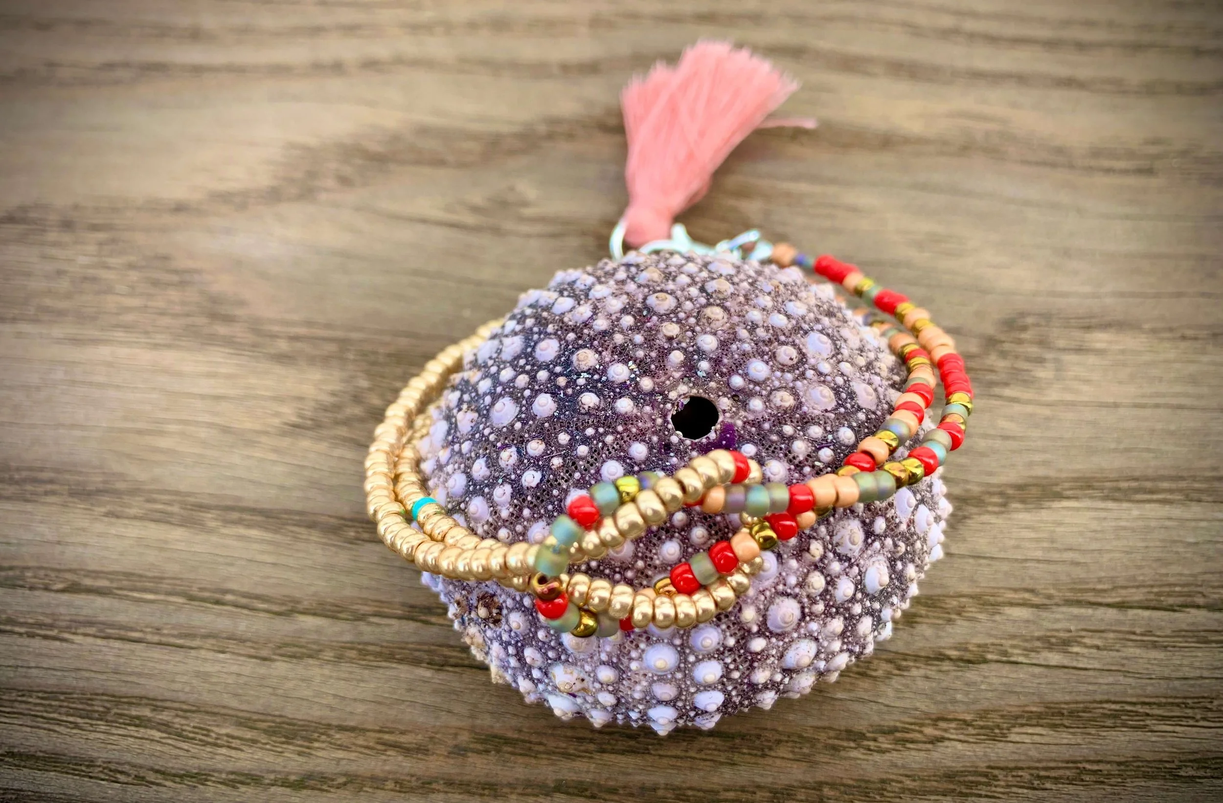 frohlotte-armband-verschlungene vroni-handmade schmuck1.jpeg