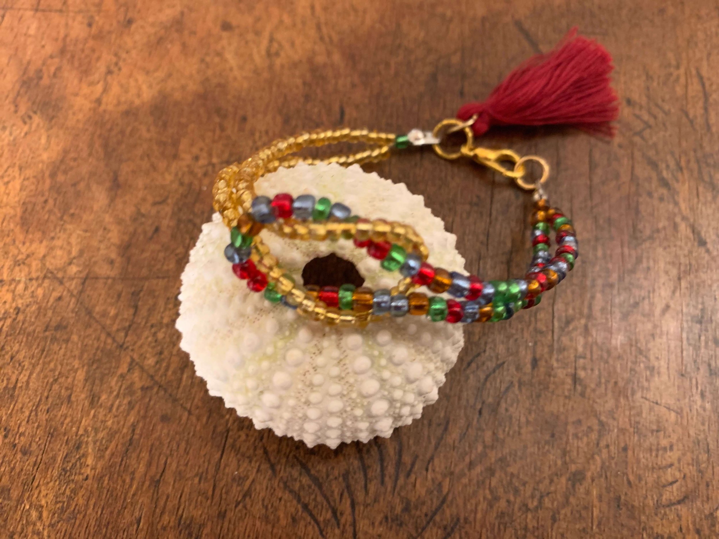 frohlotte-armband-verschlungene vroni-handmade schmuck10.jpeg