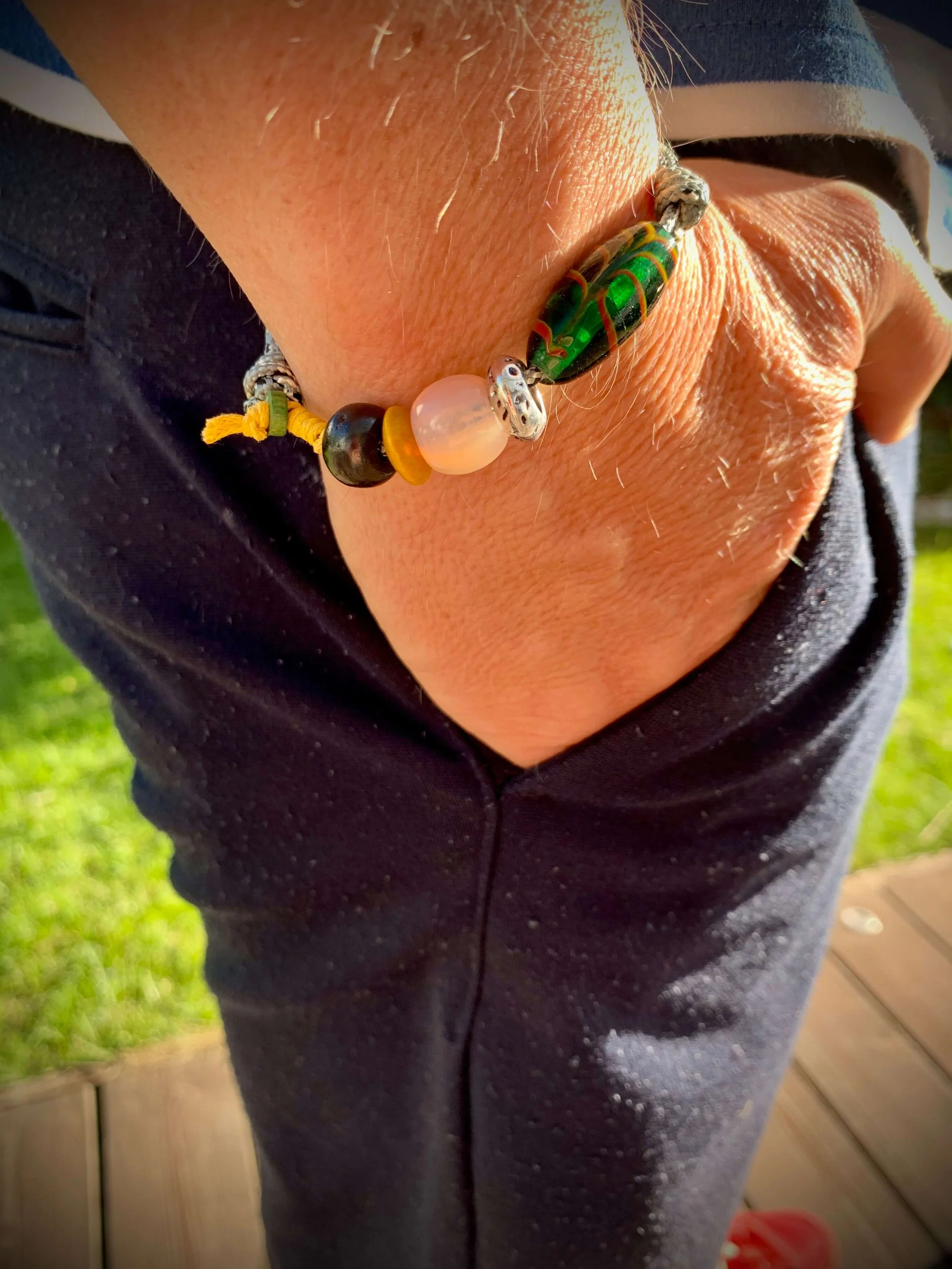 frohlotte-armband-zarterl-upgecycleter schmuck18.jpeg