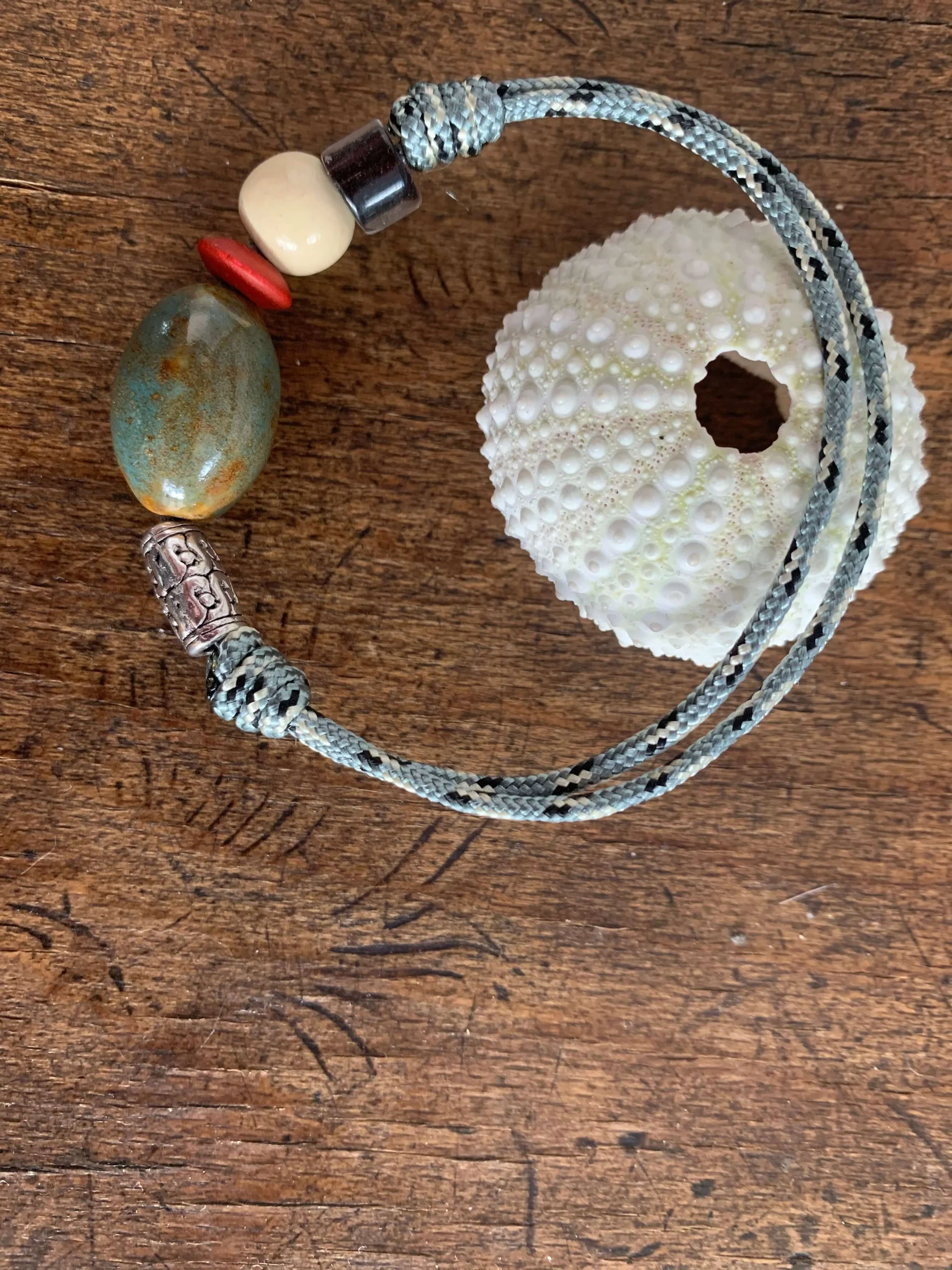 frohlotte-armband-zarterl-upgecycleter schmuck25.jpeg