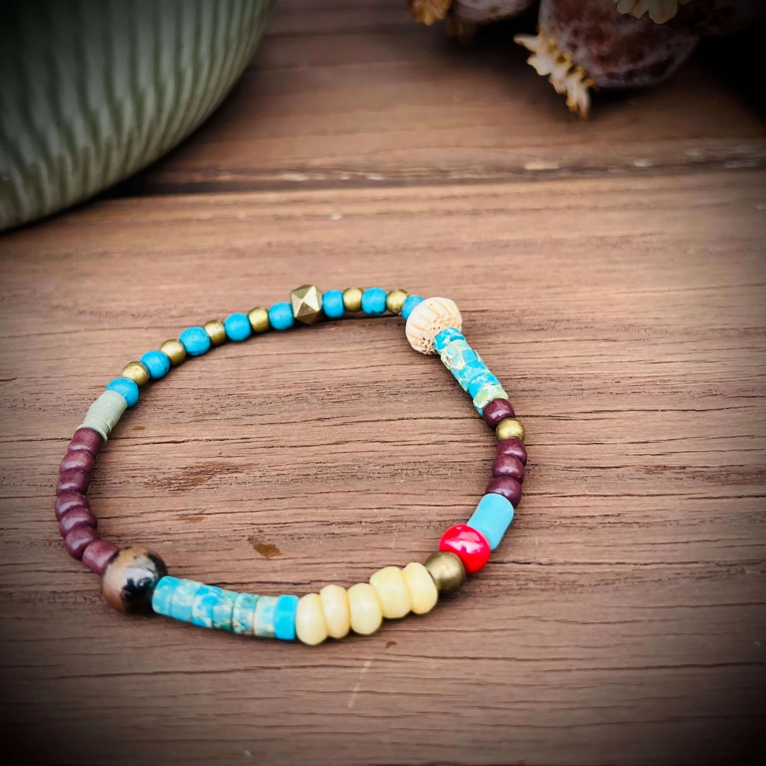 frohlotte-armband-upcycling bunte Perlen13.jpeg