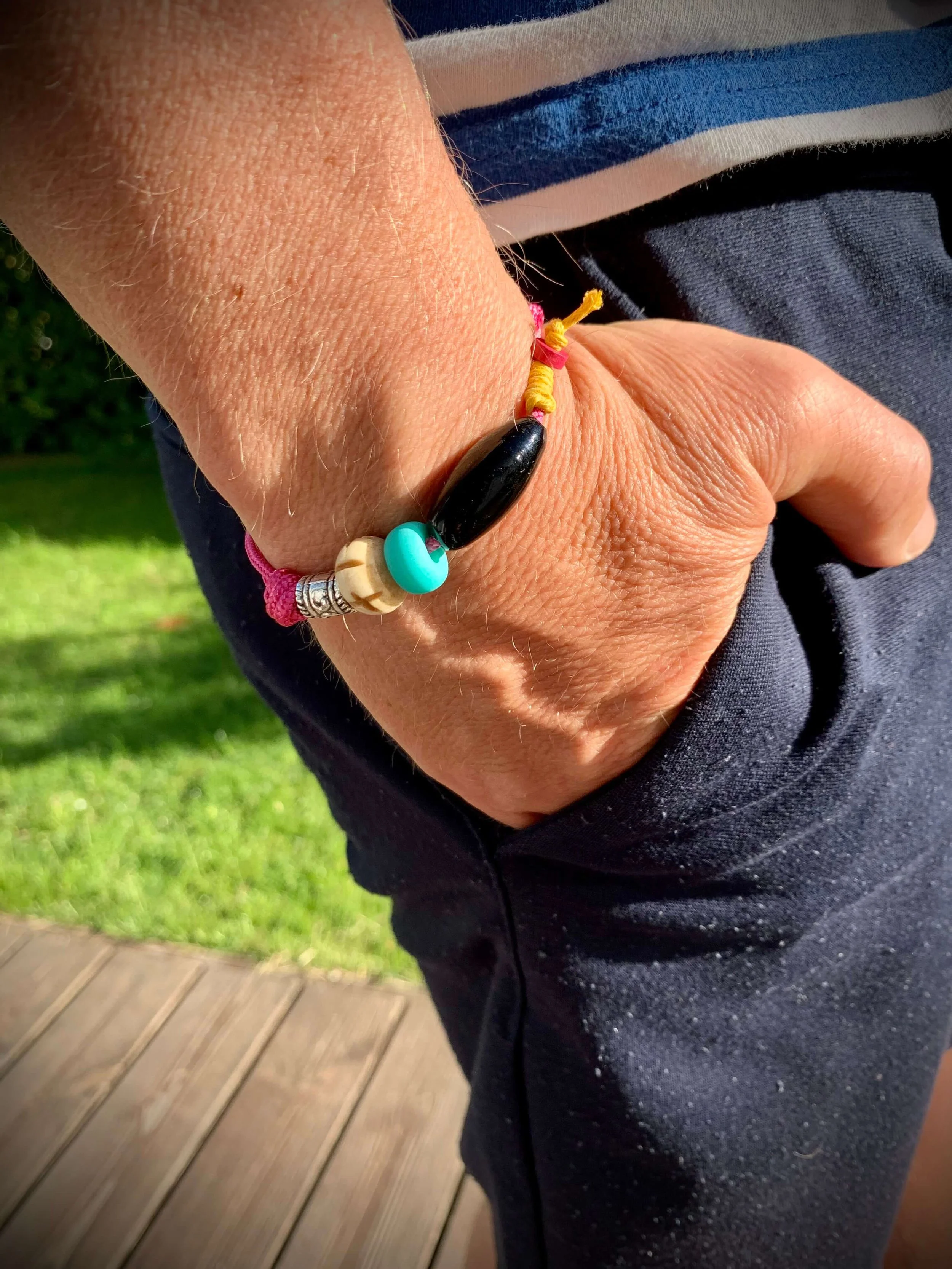 frohlotte-armband-zarterl-upgecycleter schmuck5 2.jpeg