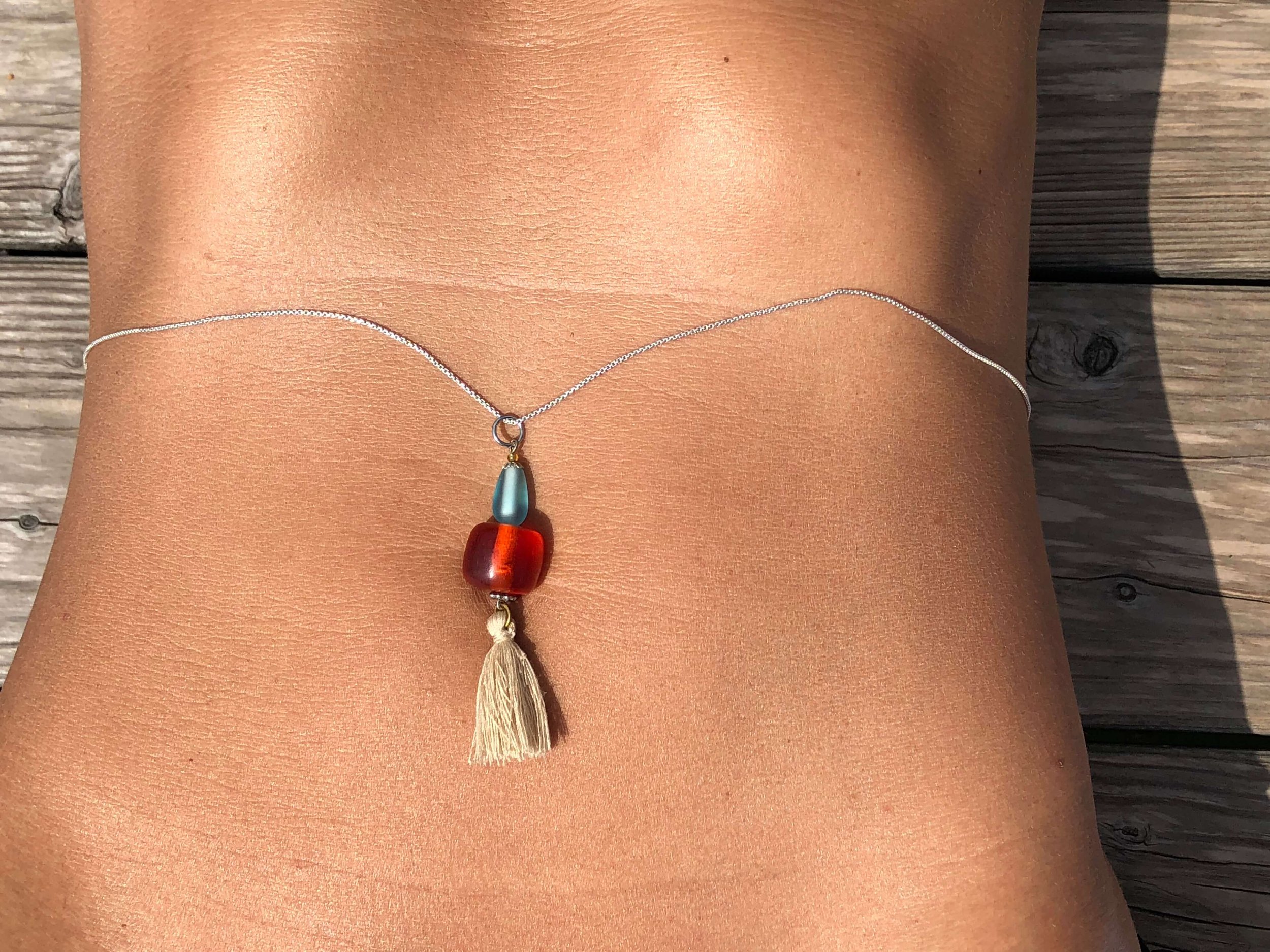 frohlotte-kette-bunte anhaenger-upgecycleter schmuck4.jpeg