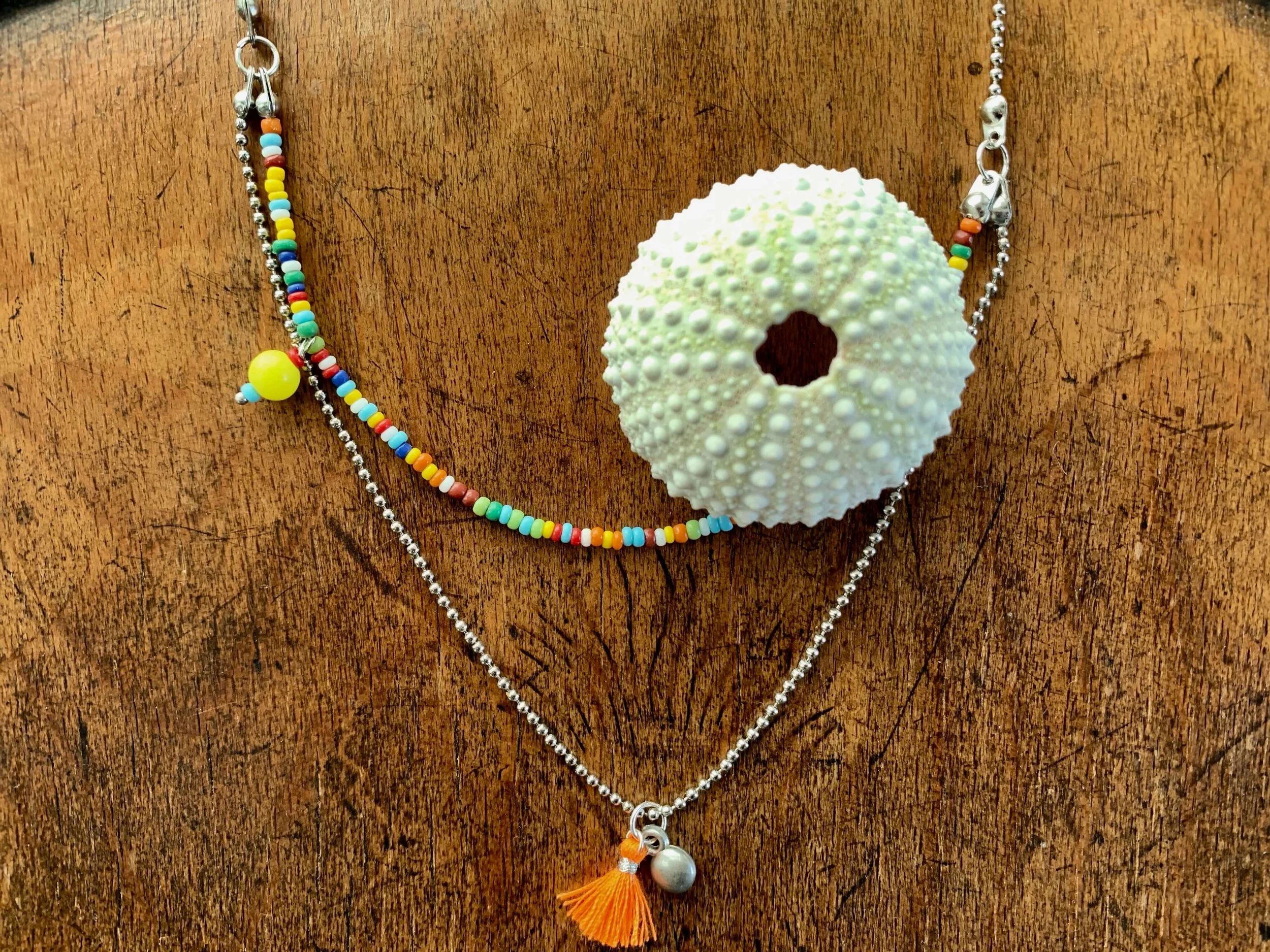 frohlotte-kette-bunte perlen-upgecycleter schmuck2.jpeg