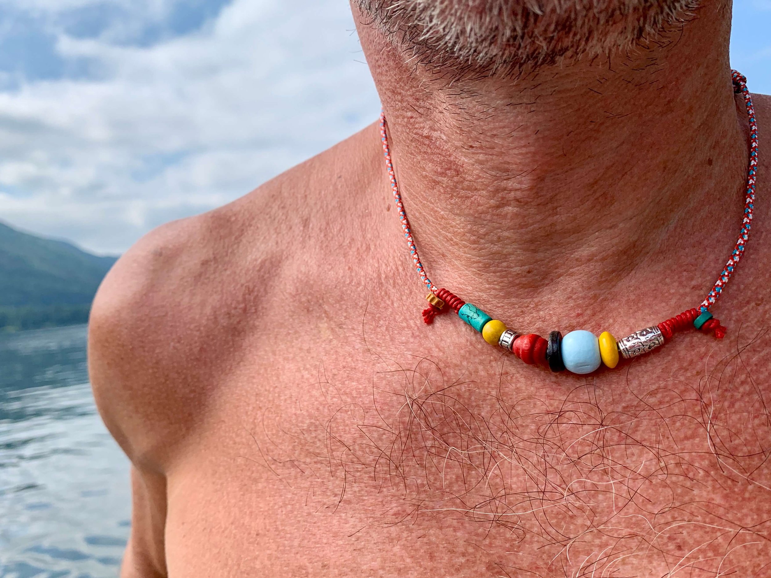 frohlotte-kette-maenner-upgecycleter schmuck3.jpeg