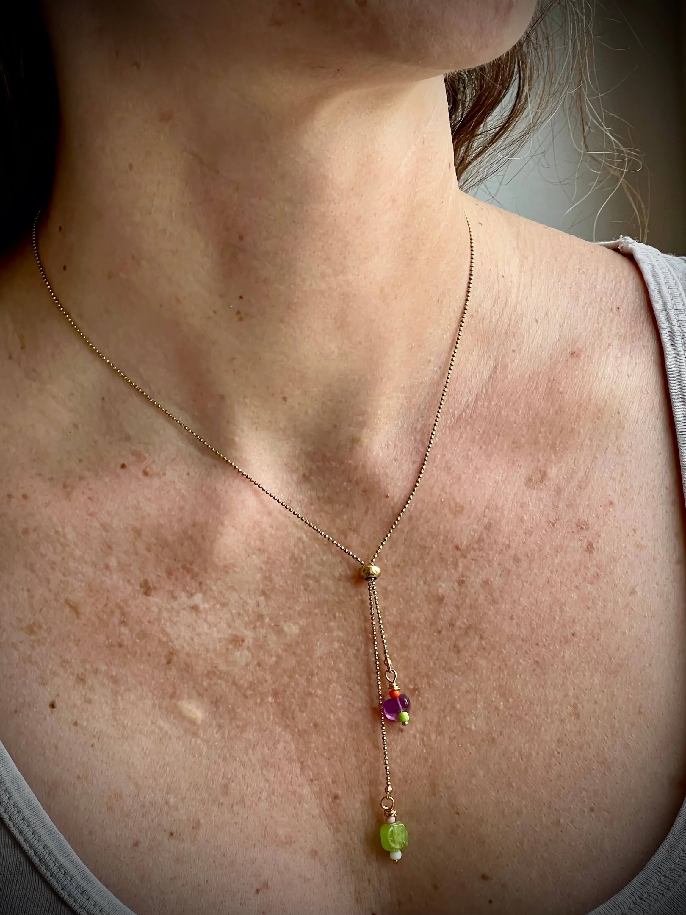 frohlotte-kette-sliding suzy-upgecycleter schmuck1.jpeg