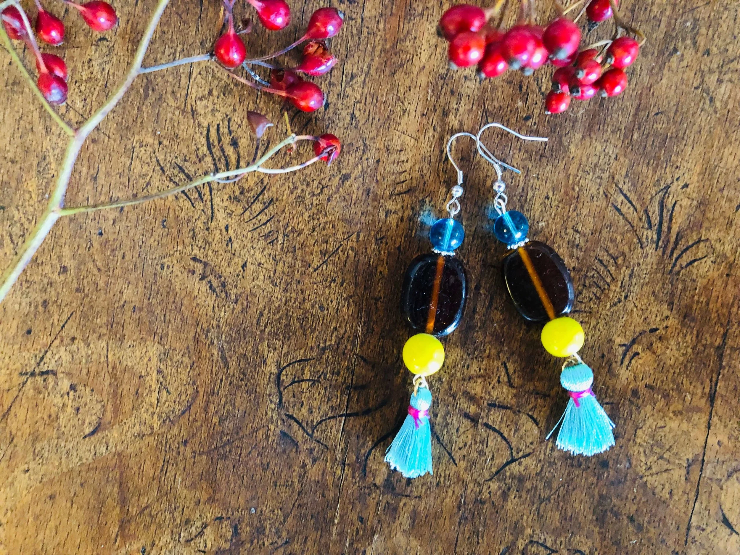 frohlotte-ohrringe-bunte perlen-upgecycleter schmuck38.jpeg