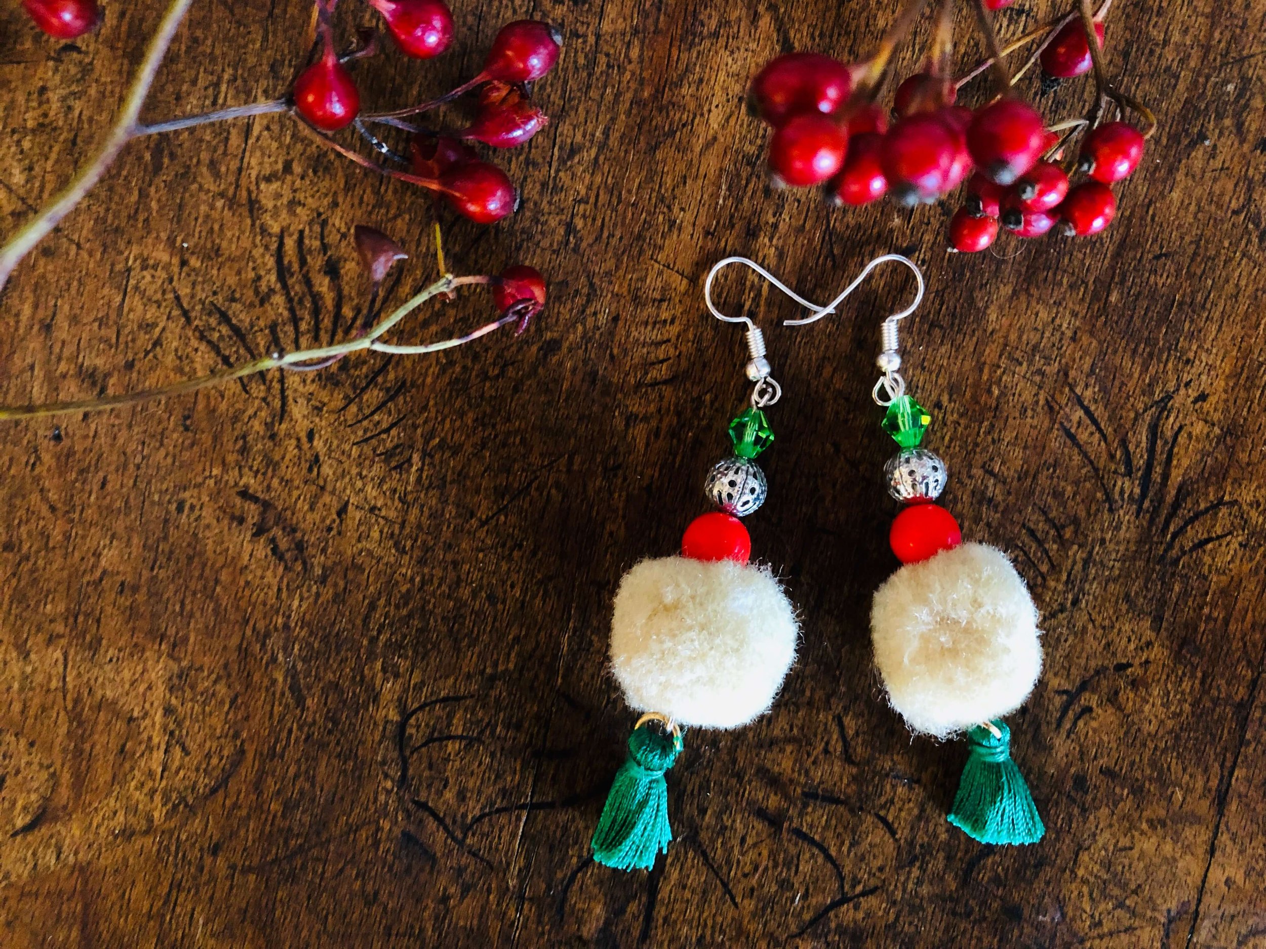 frohlotte-ohrringe-bunte perlen-upgecycleter schmuck39.jpeg