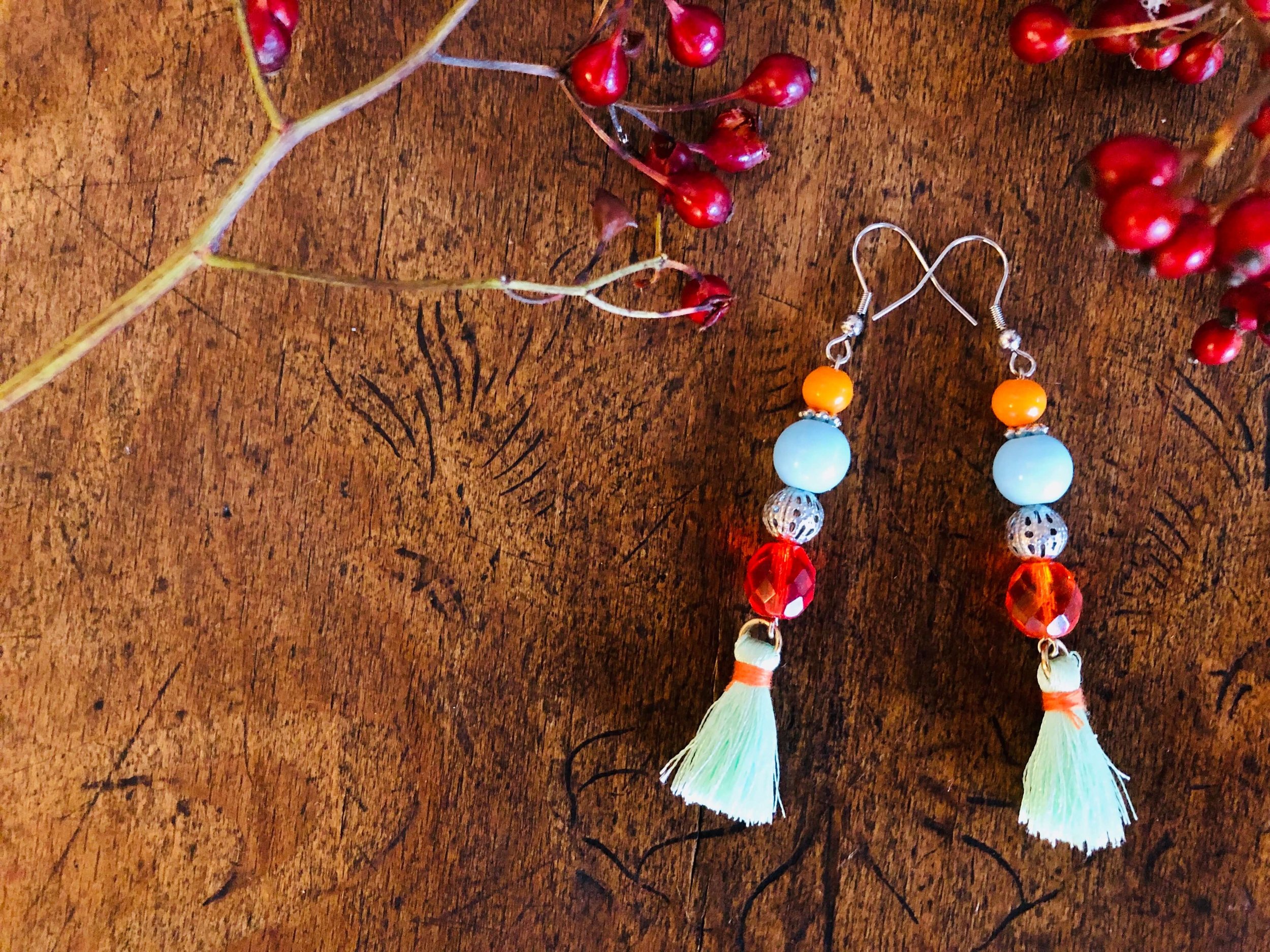 frohlotte-ohrringe-bunte perlen-upgecycleter schmuck42.jpeg