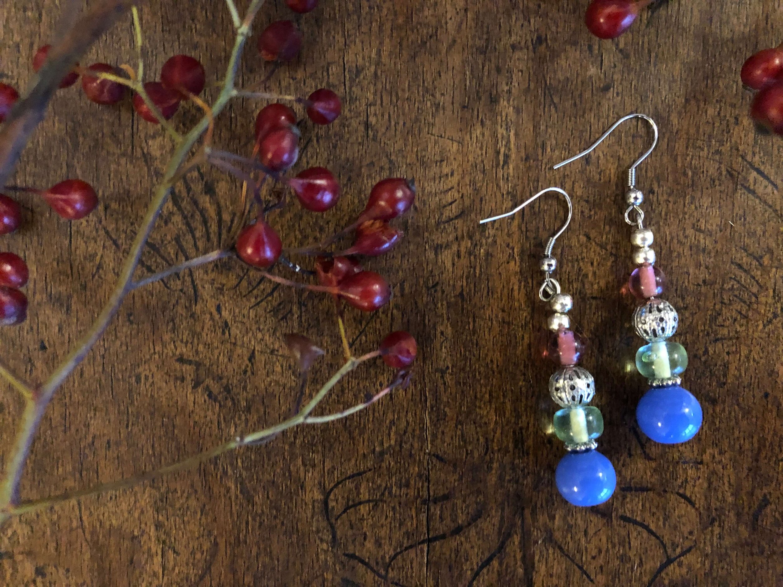 frohlotte-ohrringe-bunte perlen-upgecycleter schmuck45.jpeg