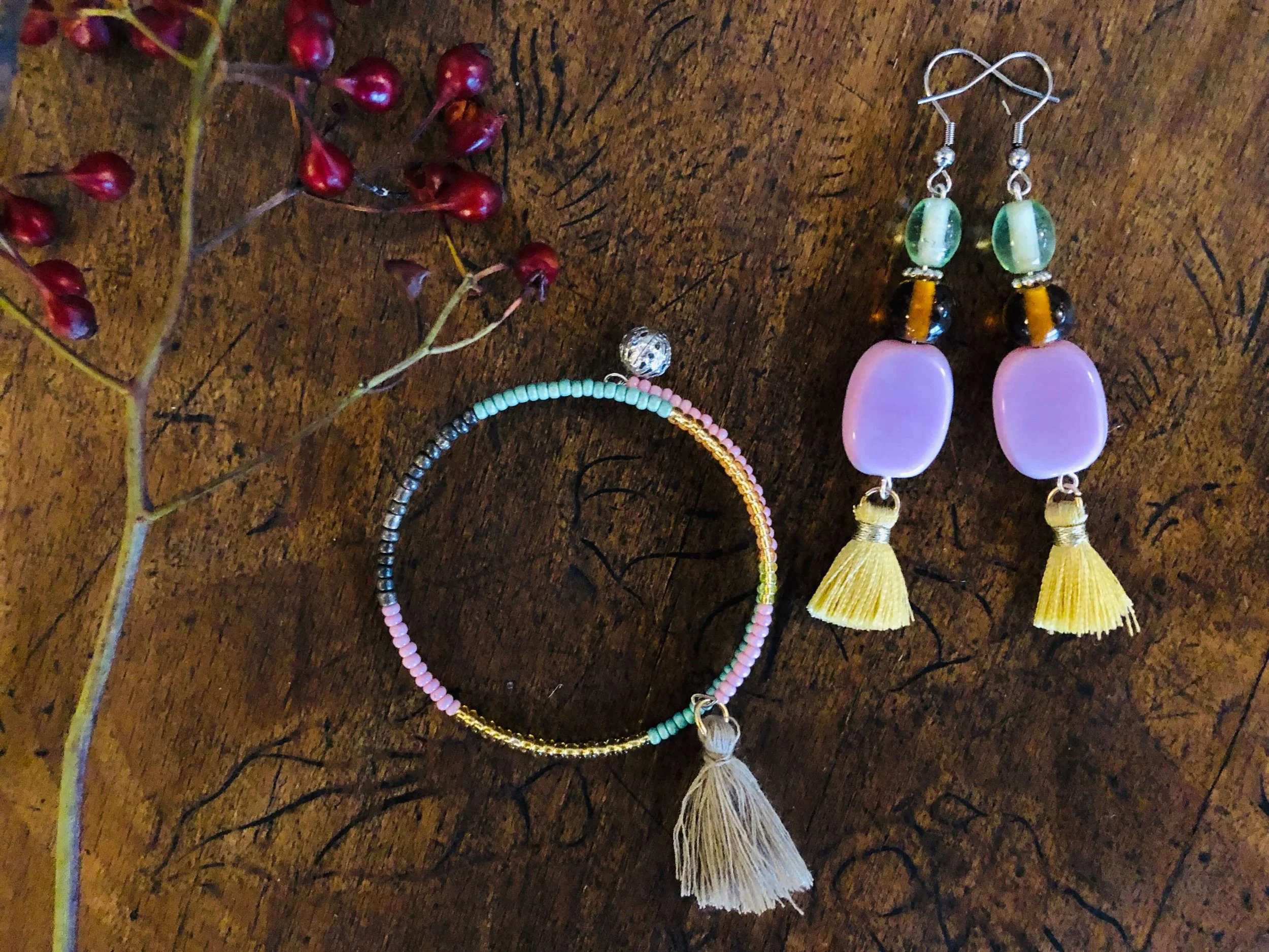 frohlotte-ohrringe-bunte perlen-upgecycleter schmuck51.jpeg